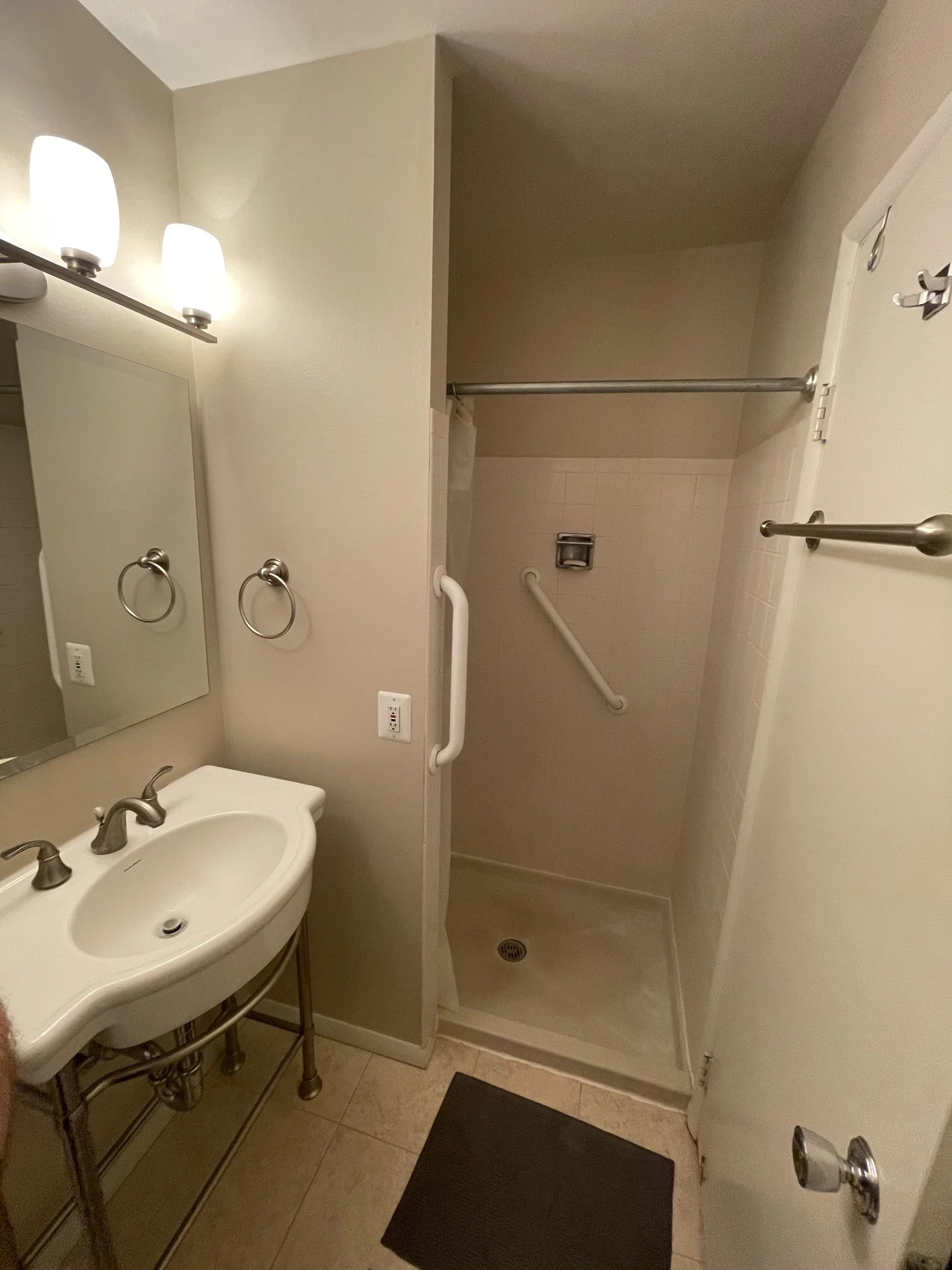 Reston master bathroom before geotek.jpeg