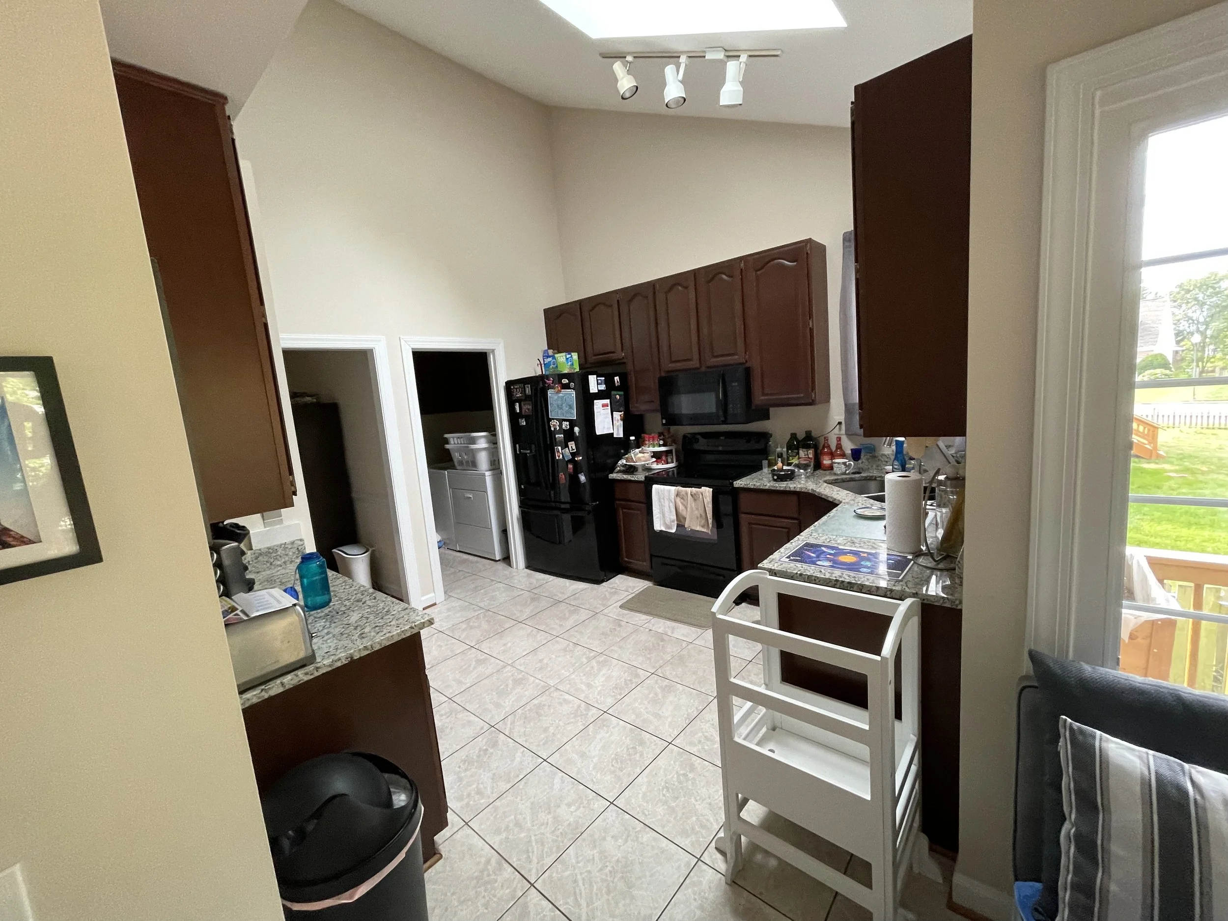 ashburn kitchen before geotek 1.jpeg