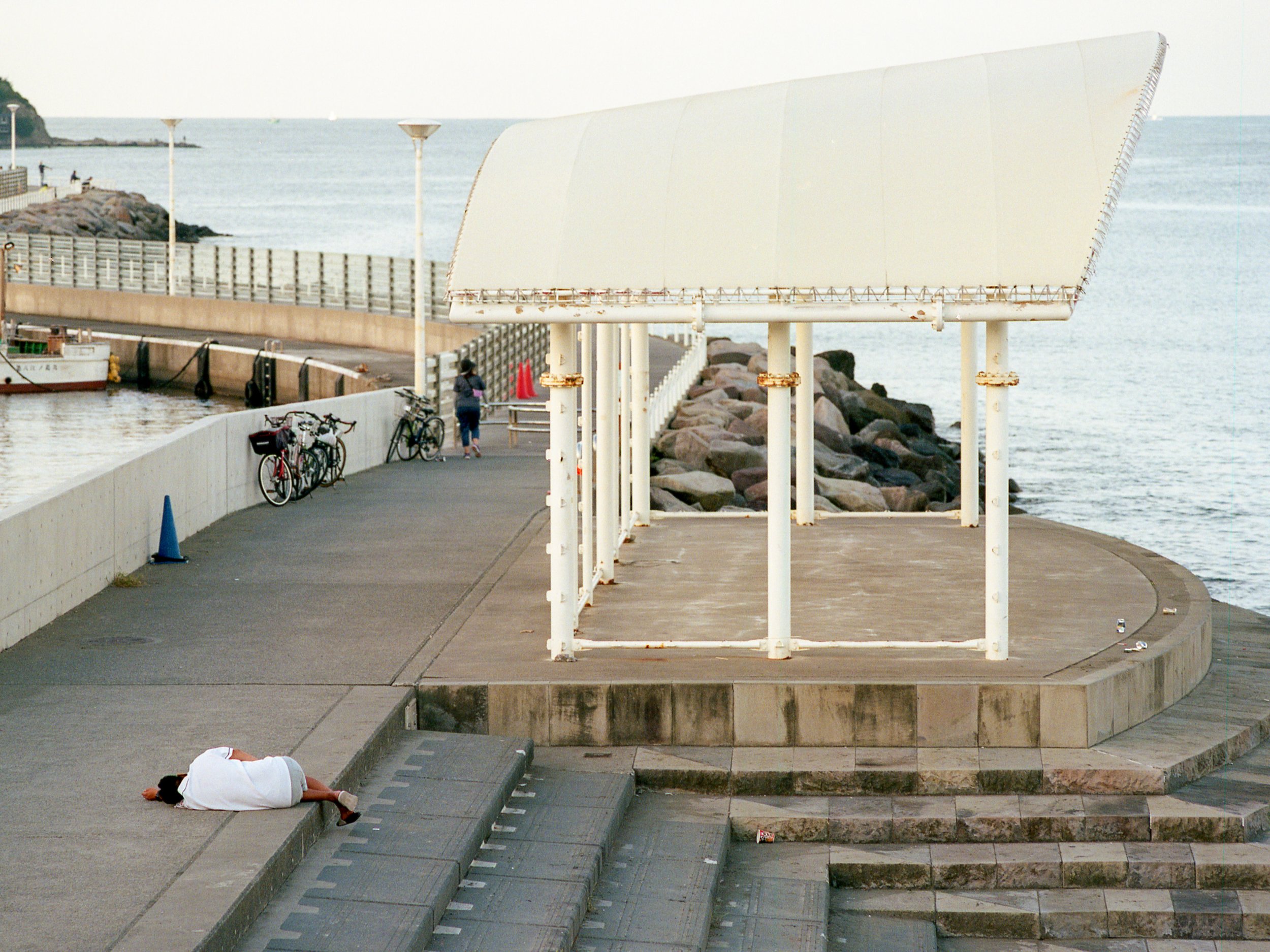 img04.jpg