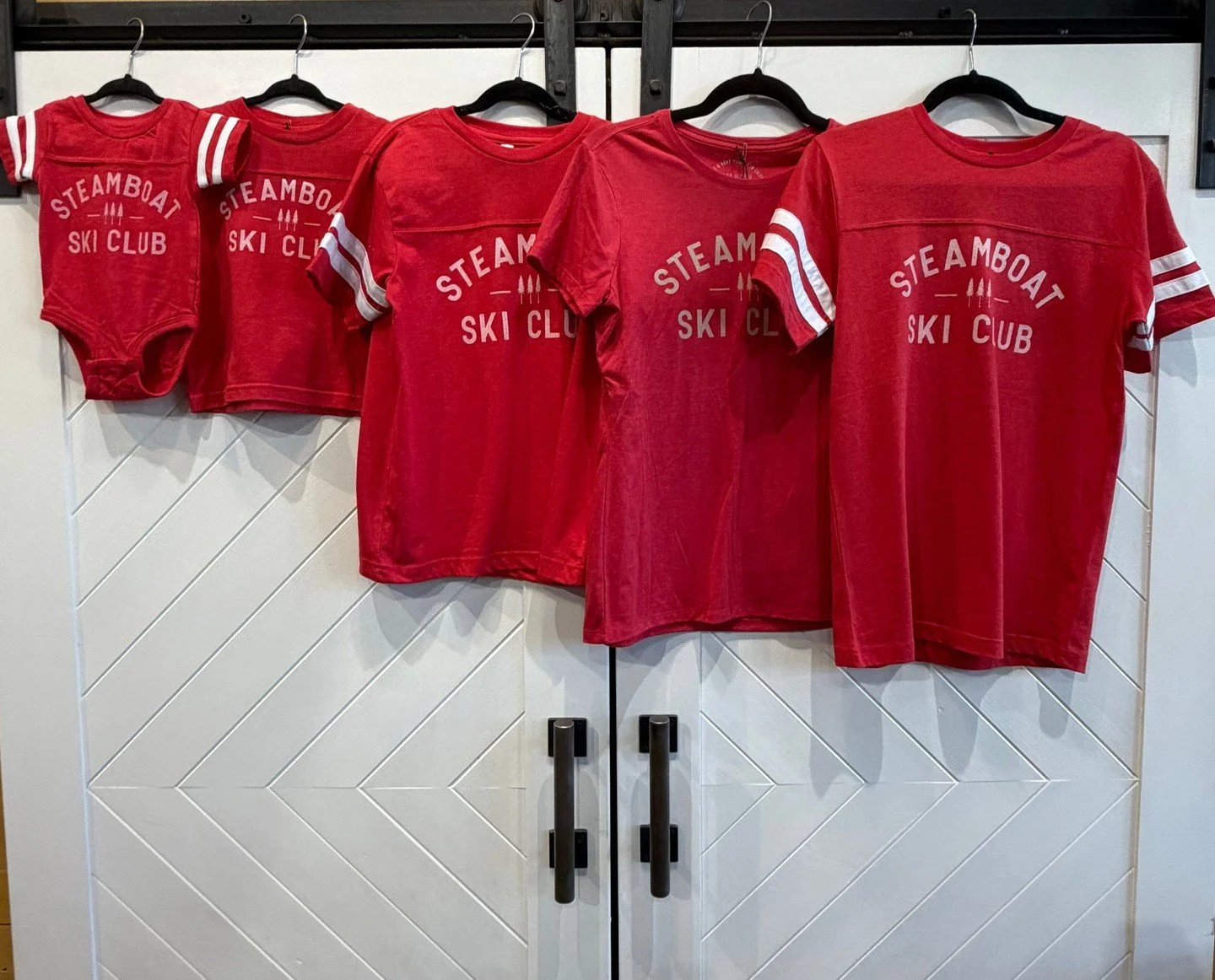 Ohana&rsquo;s newest designs are in, and they&rsquo;re snow-season ready! ❄️⛷ Gear up the whole fam in style.⁠
⁠-⁠
-⁠
-⁠
#Ohana #SteamboatSkiApparel #SteamboatApparel #SteamboatSprings #ShopSteamboat #SteamboatSkiClub