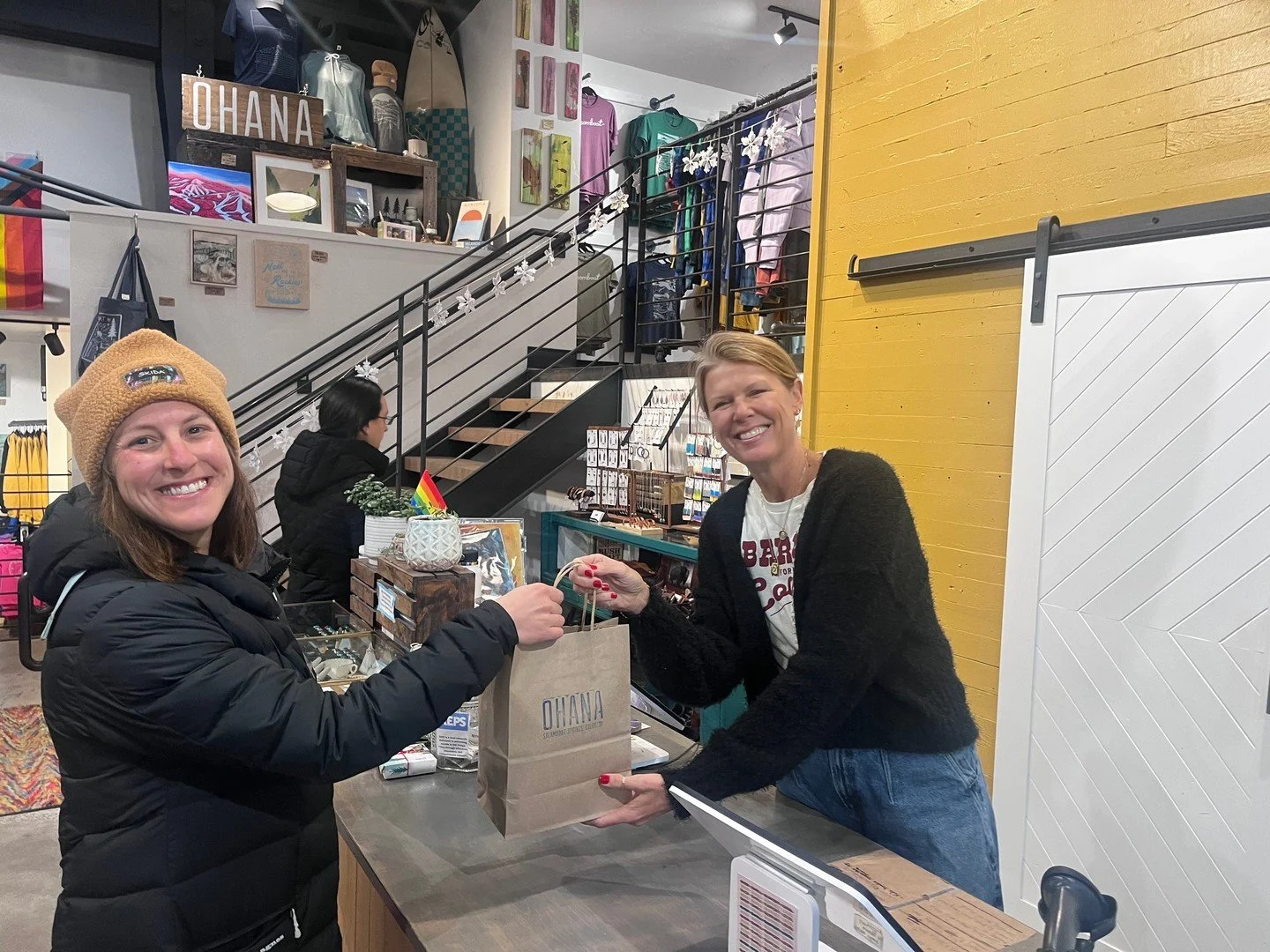 When you shop small at Ohana, you're supporting our stores &amp; team members, local artists &amp; vendors, and community nonprofits with every purchase. 🎁 ⁠
⁠
On behalf of our entire Ohana, thank you to everyone who has shopped small with us this h