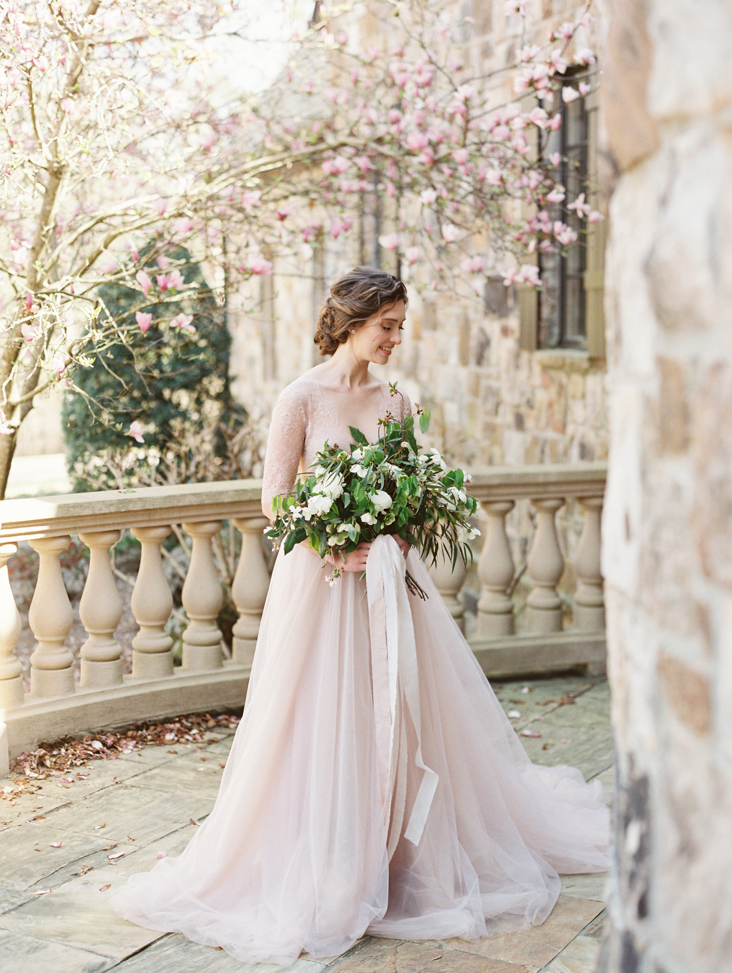 Photography: Simply Sarah Photography | Event Styling & Florals: Elleson Events | Paper Goods & Calligraphy: Spurlé Gul Studio | Venue: The Farm At High Shoals