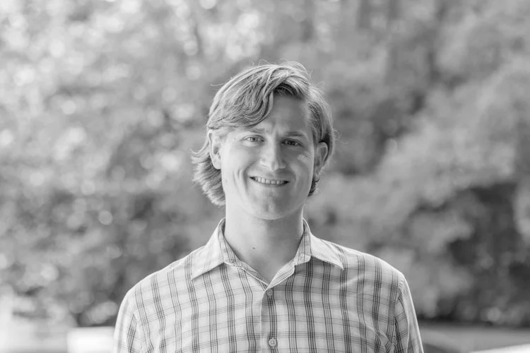ZACHARY CEBENKA :: ASSOCIATE DESIGNER