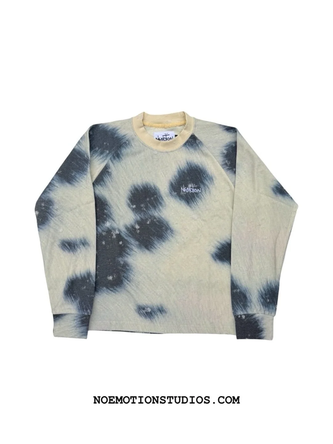 NoEmotion Studios &ldquo;Dalmatian&rdquo; Thermal will be releasing 3/4 @ 11am on noemotionstudios.com 

Make sure to turn on post notifications to ensure you don&rsquo;t miss this drop + sign up for email notifications for all upcoming NoEmotion new