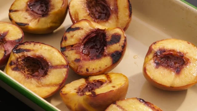 New York Times | Grill Guide: Peaches