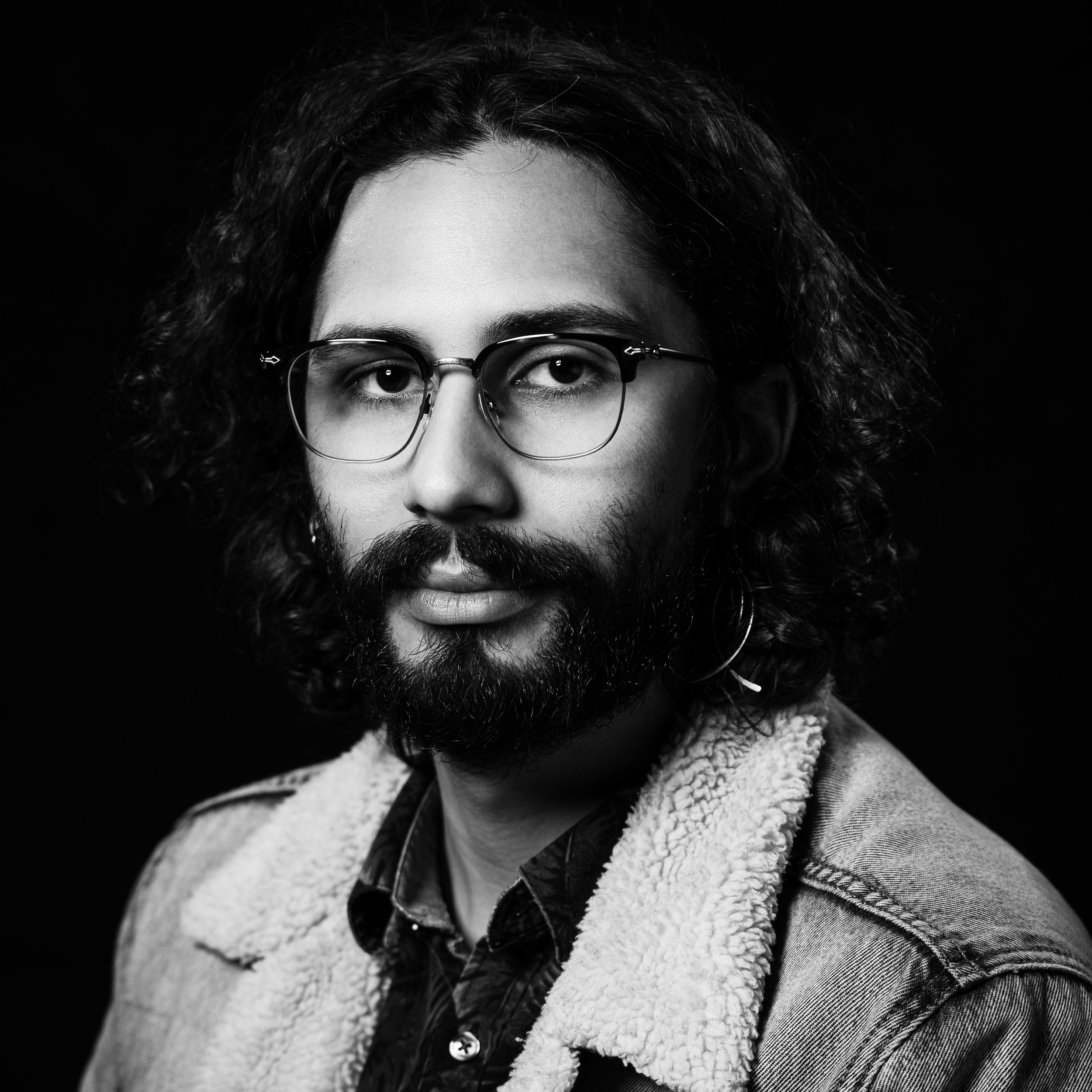 Ricardo - r v (r v).png