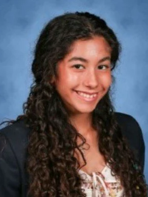 Juliette Vergara: Social Team