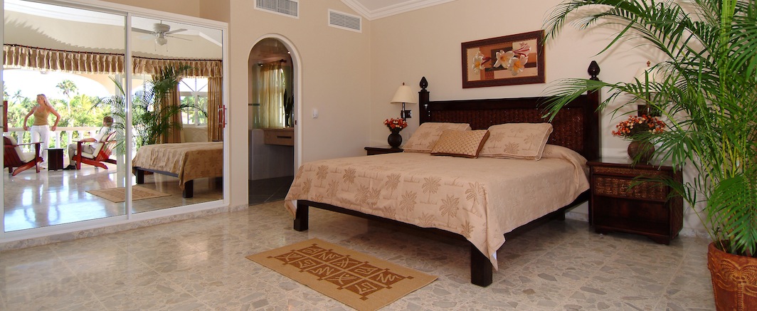 crown-villas-accommodations8.jpg