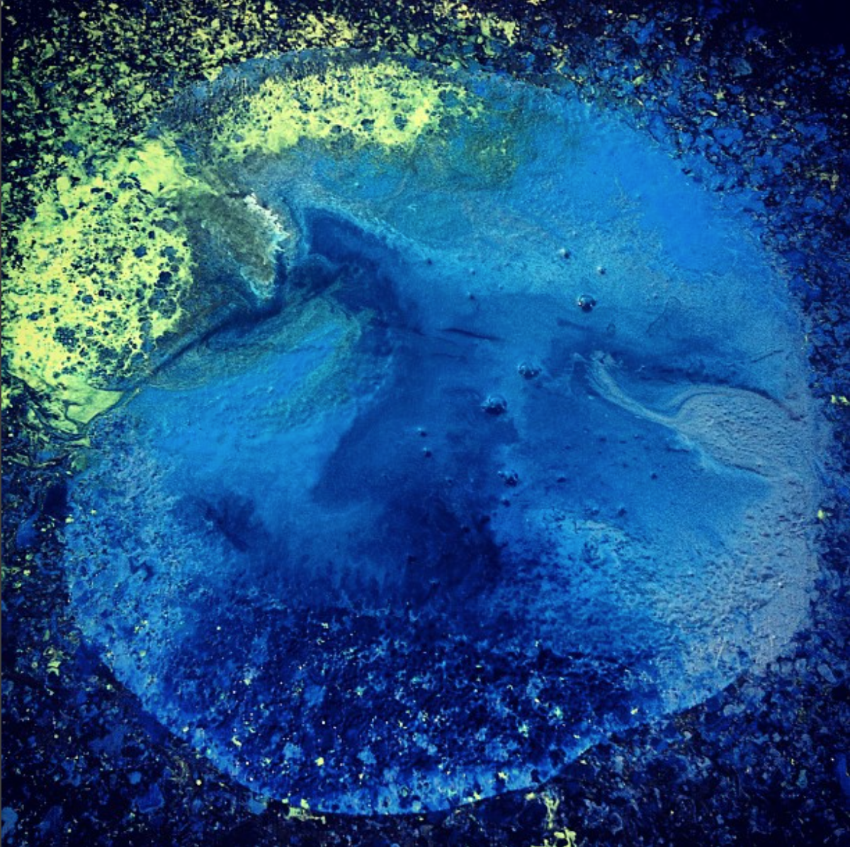 ACRYLIC