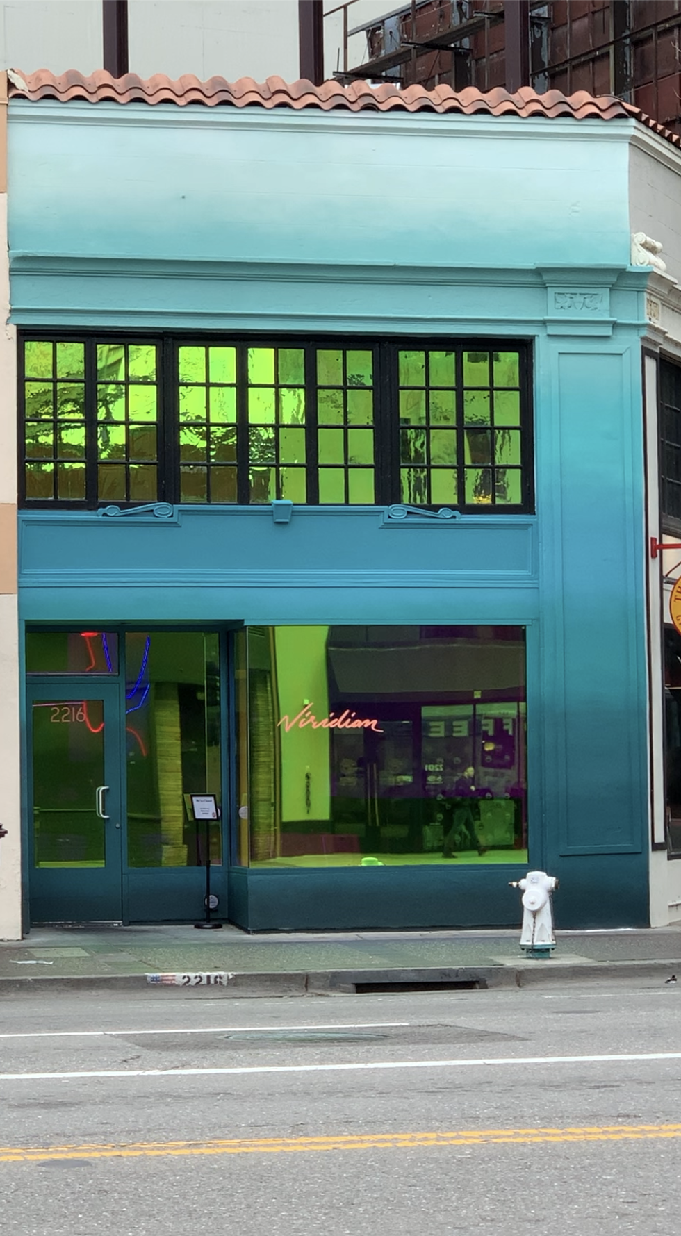  Special thank you to Zina Rubiner for assisting with this mural! 