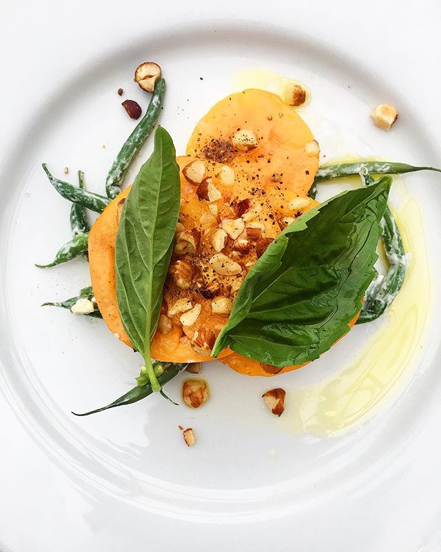 tomato salad, french bean, hazelnut, salad cream
.
.
.
#asheville #avleats #riverartsdistrict #frenchfood #food #foodporn #foodandwine #foodphotography #lefooding #tomato #beans #hazelnuts #eat #eats #eater #dinner #smallplates #fresh #buylocal