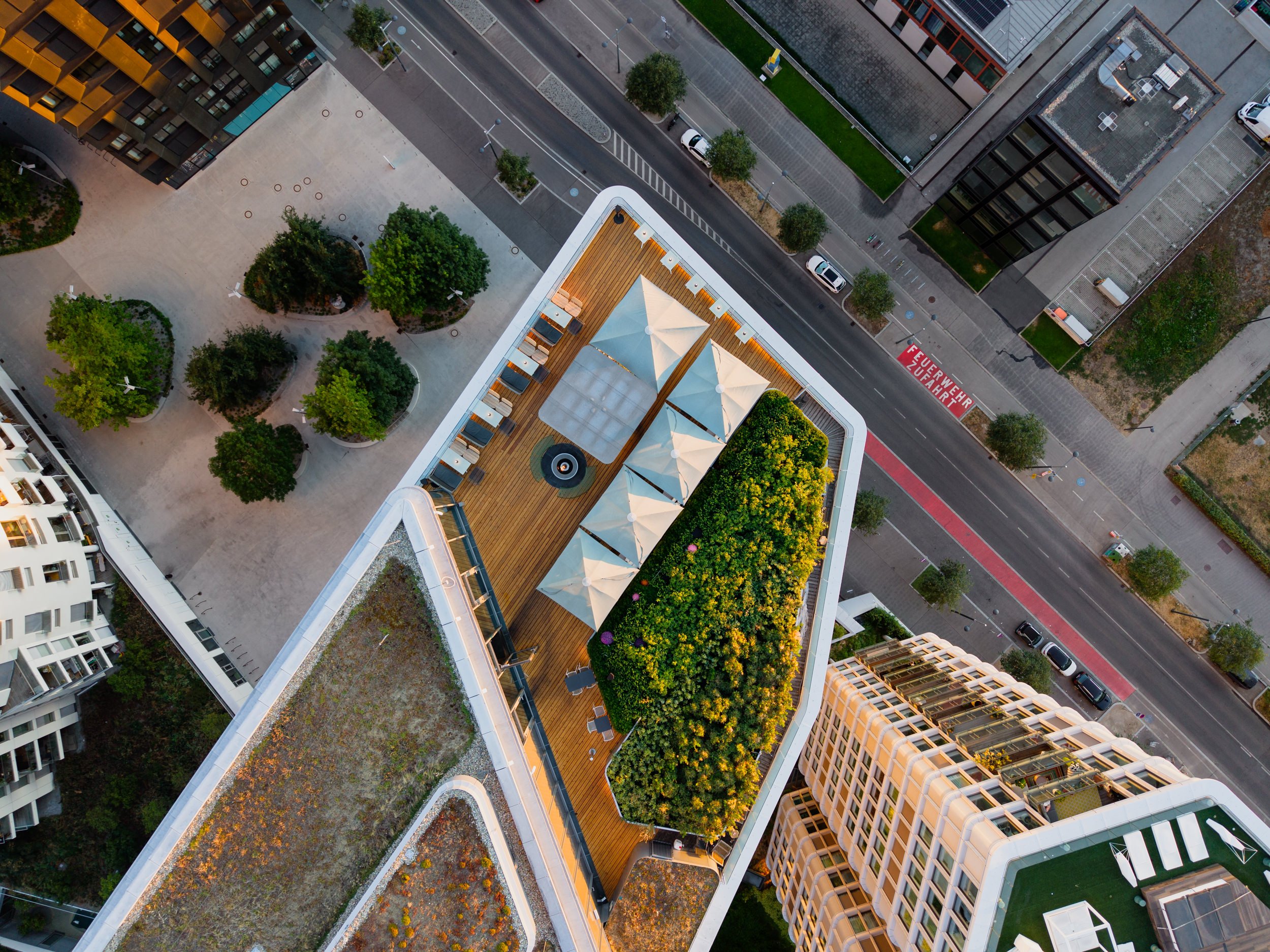 Rooftop Bar & Restaurant Aurora im Hyatt Regency Vienna von oben