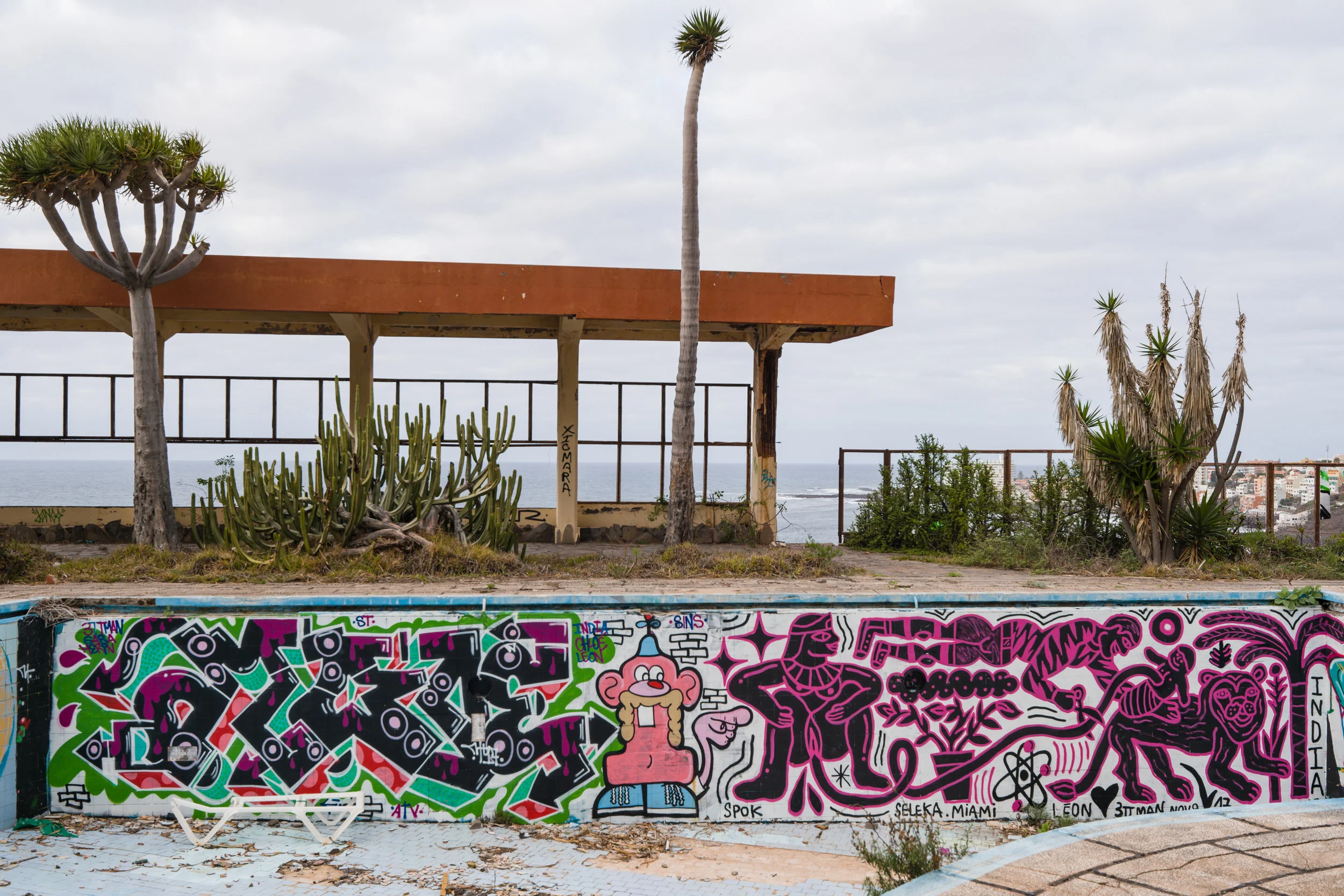 Paradise Lost · Hotel Neptuno, Punta del Hidalgo (Copy)