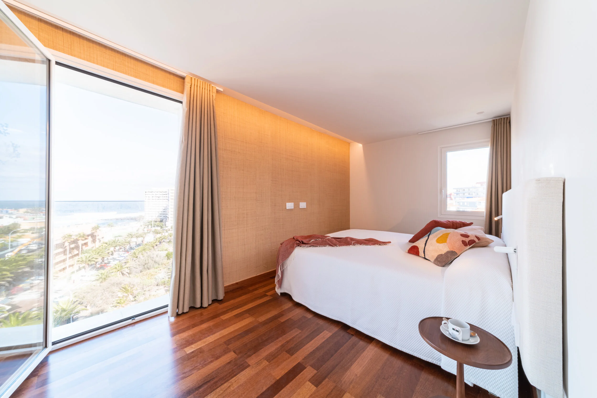 Design Suite Schlafzimmer mit Meerblick · Océano Hotel Tenerife (Copy)