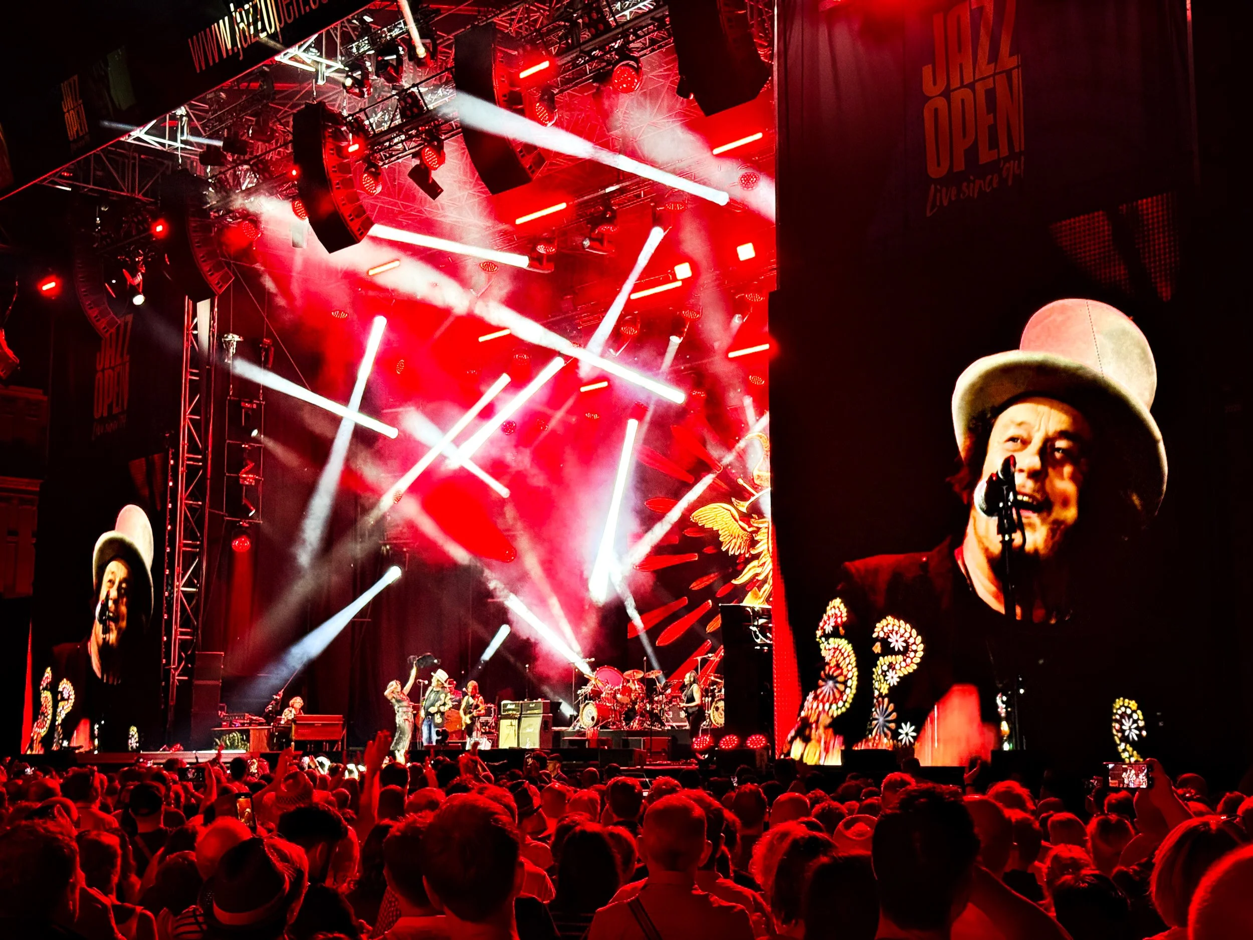 jazz-open-stuttgart-mario-biondi-zucchero-774085692.jpg