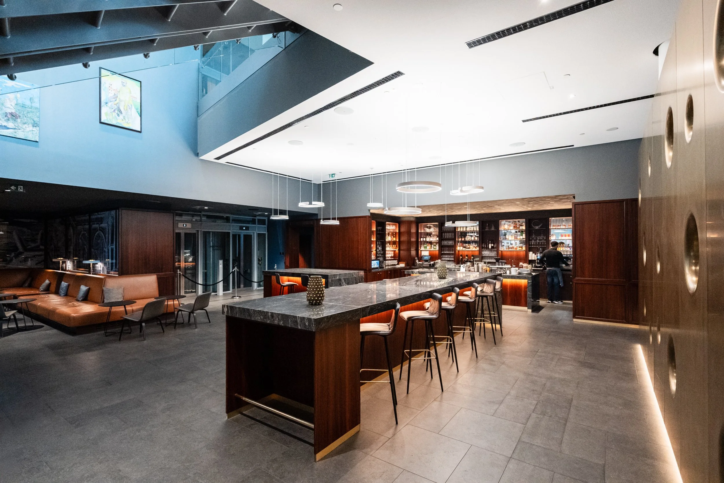 Lobby & Bar · Hyatt Regency Vienna 