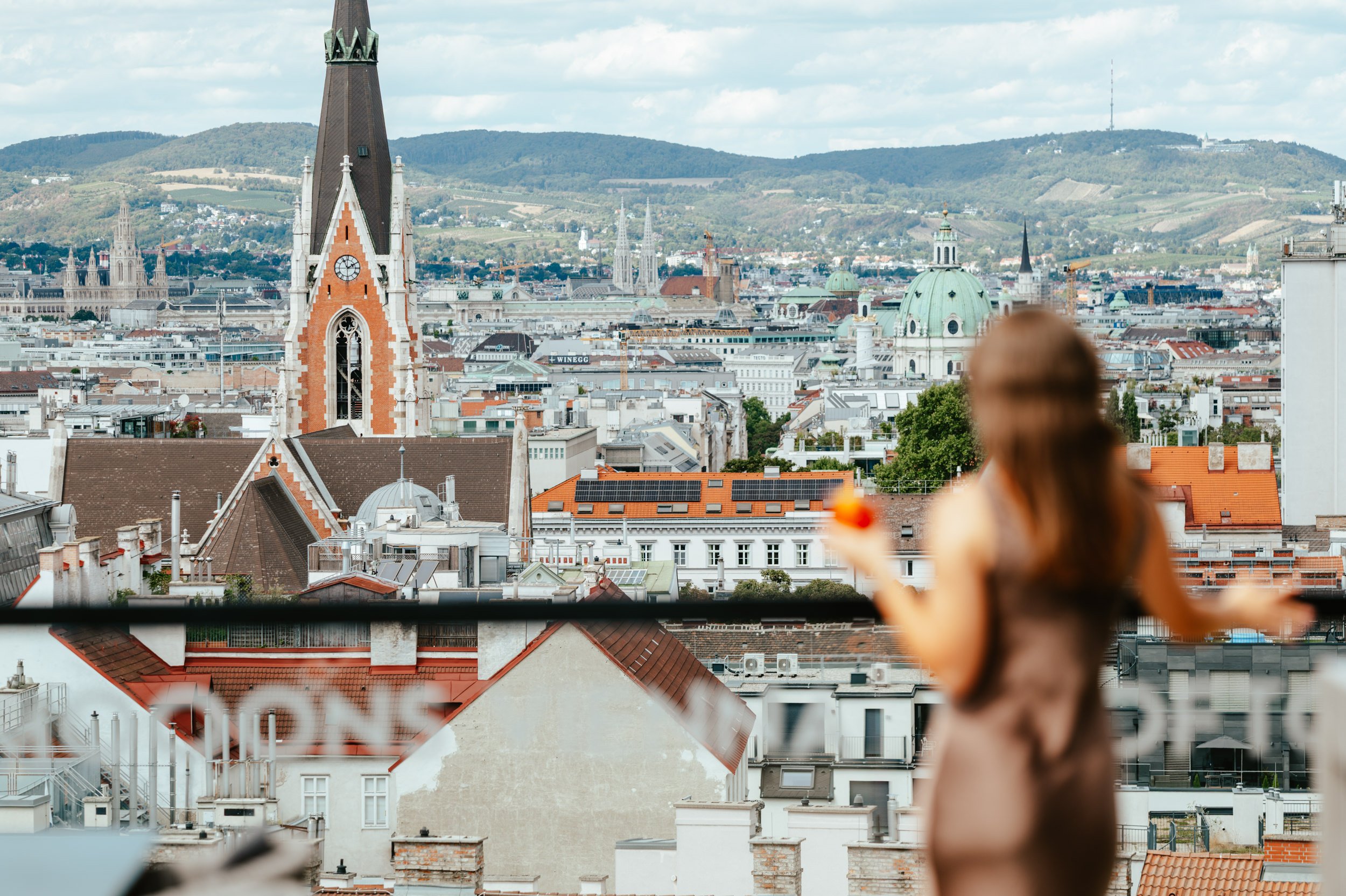 Panoramablick über Wien von der MOOONS Vienna Rooftop Bar