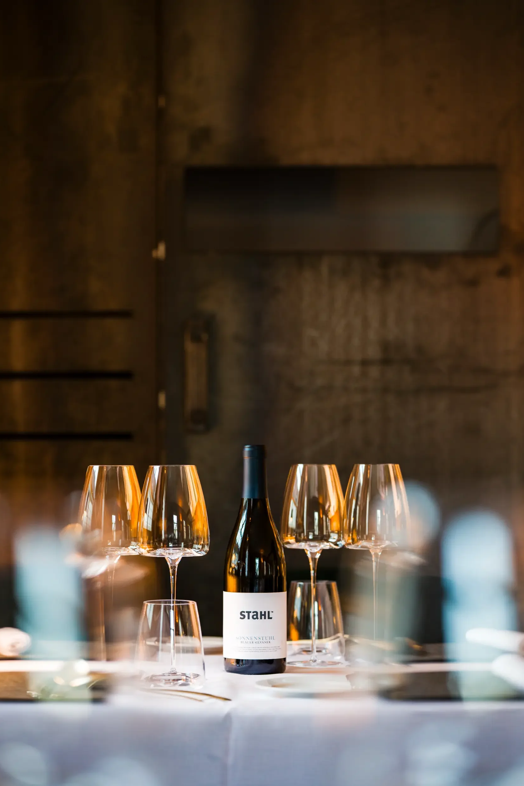Gedeckter Tisch im Stahlwein Restaurant