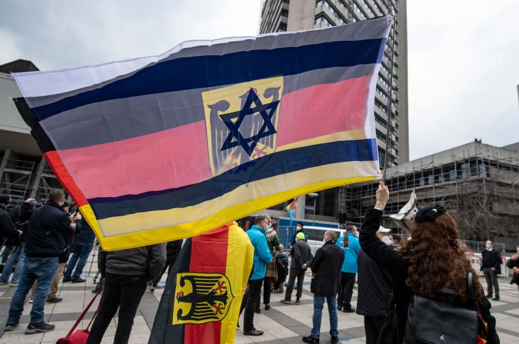 Alemania: un país, dos genocidios en menos de 100 años. Boycott productos alemanes