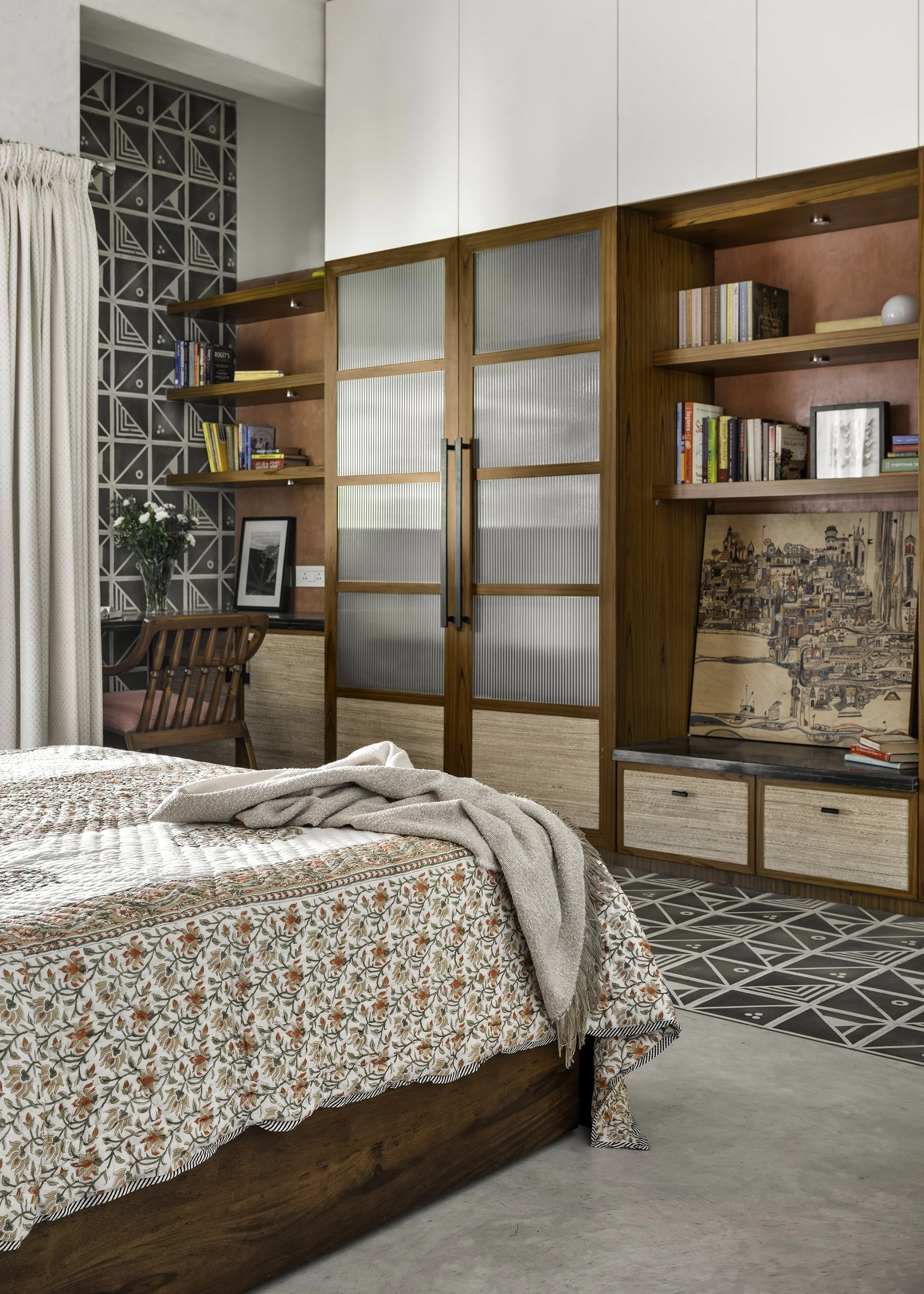 ORANGE BEDROOM 3.jpg