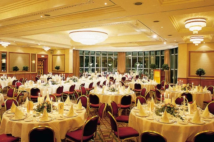 Ballroom k Budapest.jpeg