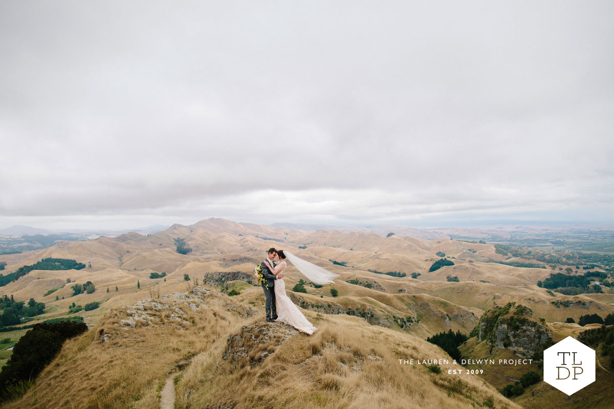 katelin&aaron-sneak-peek-04.jpg
