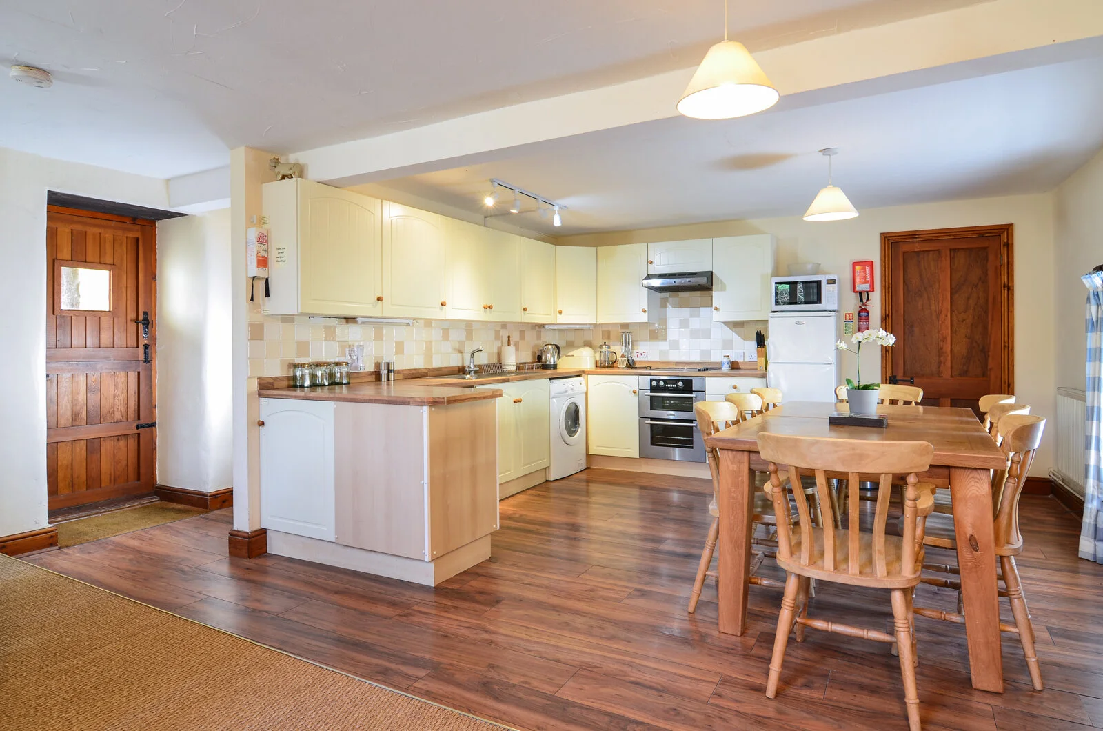 Family Child Friendly Holiday Cottages In Devon Knowle Farm