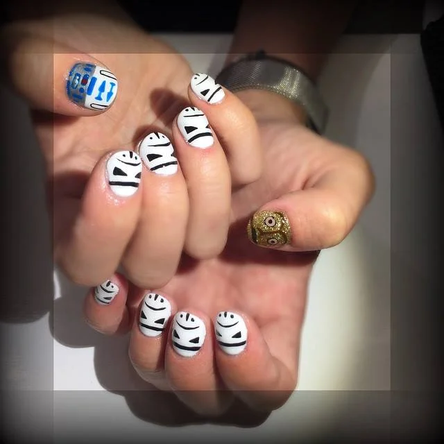 starwars-nails.jpg