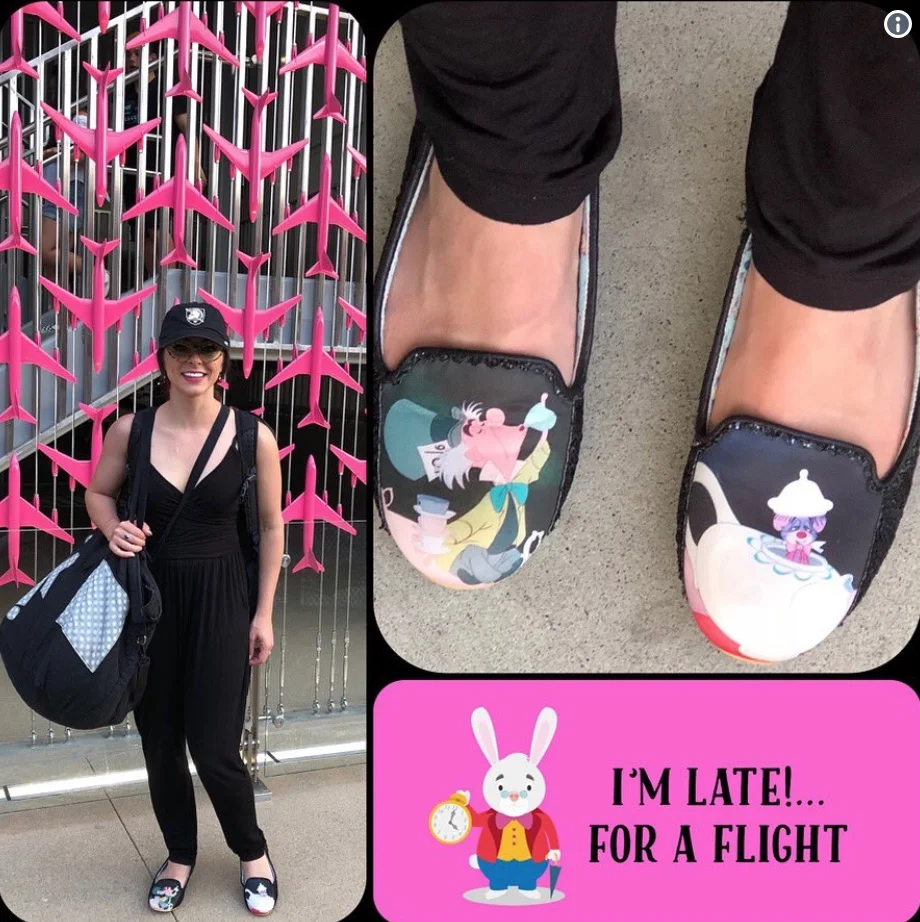 @KatieLinendoll: It’s imperative to keep the shoes 👠, glasses 👓 and bow 🎀 game on point 🤓