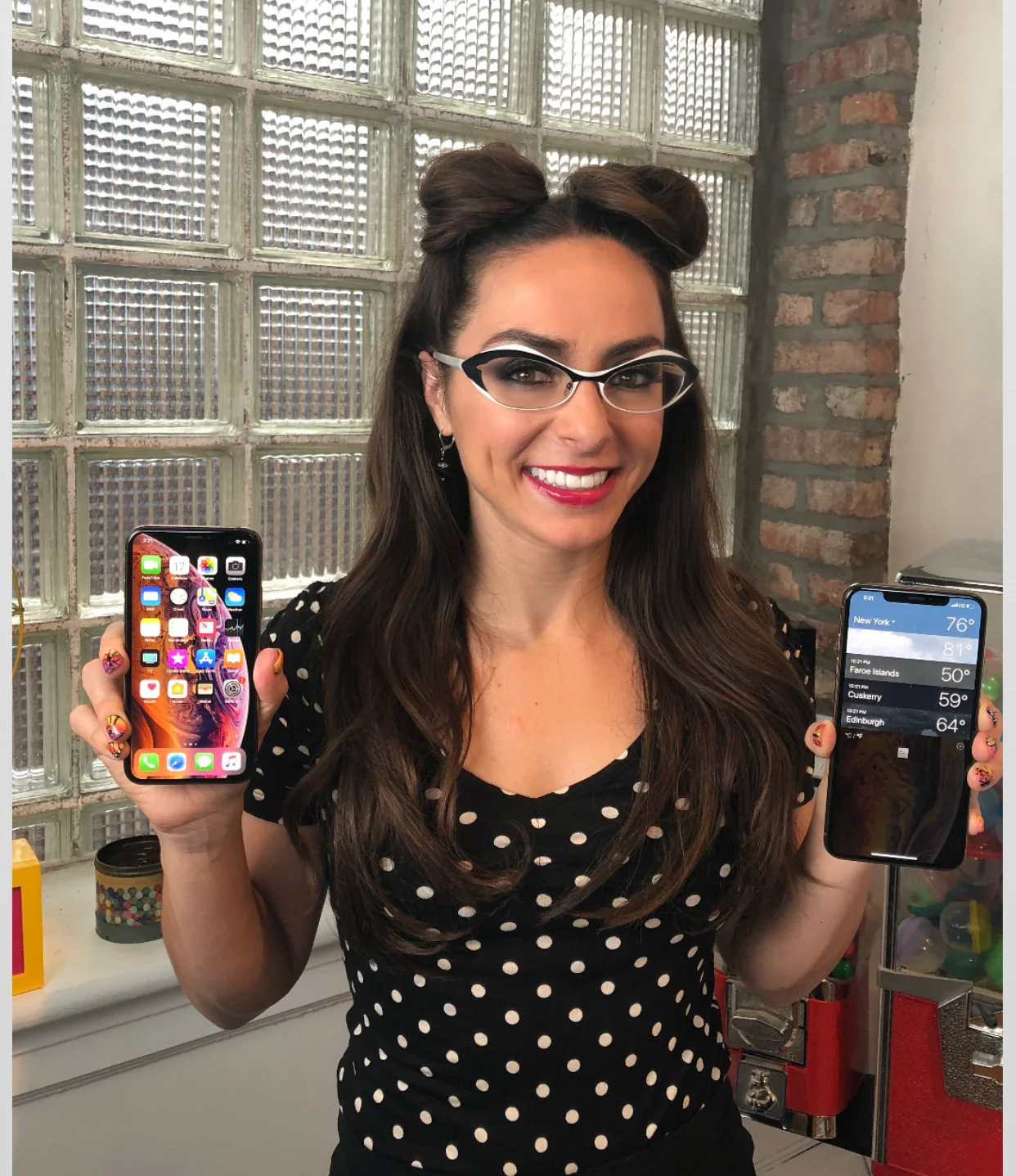Left - iPhone Xs // Right - iPhone Xs Max