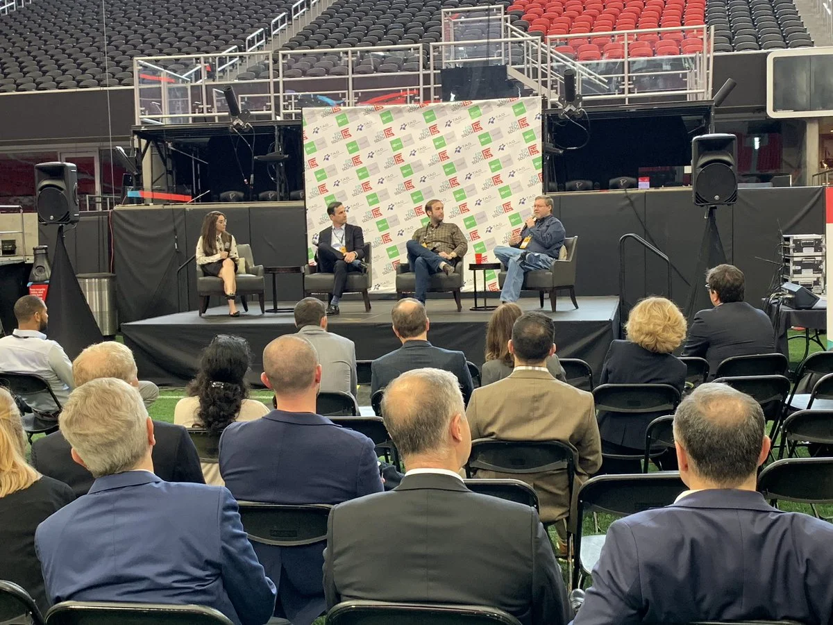 @KatieLinendoll: Moderating a panel on βCryptocurrency, Blockchain & The Future of Moneyβ  @FinTechSouth  - have you thought about purchasing bitcoin? #FinTechSouth  @comcast  #ad