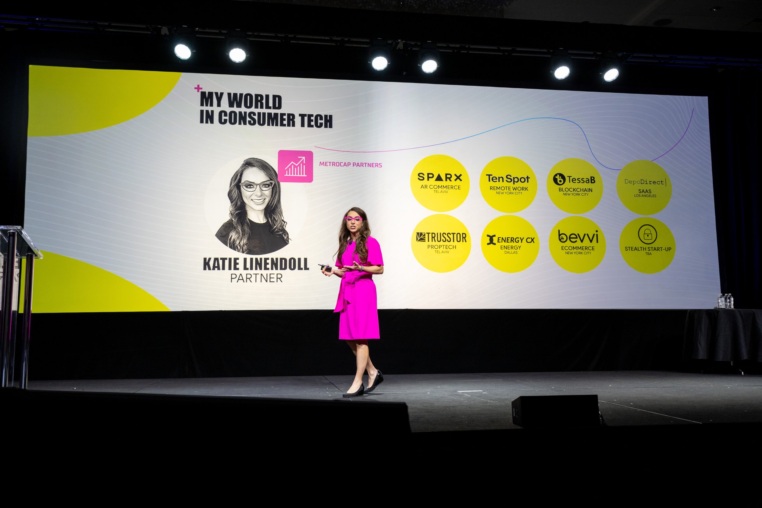 KatieLinendoll-Keynote2-keynote-speaker.jpg