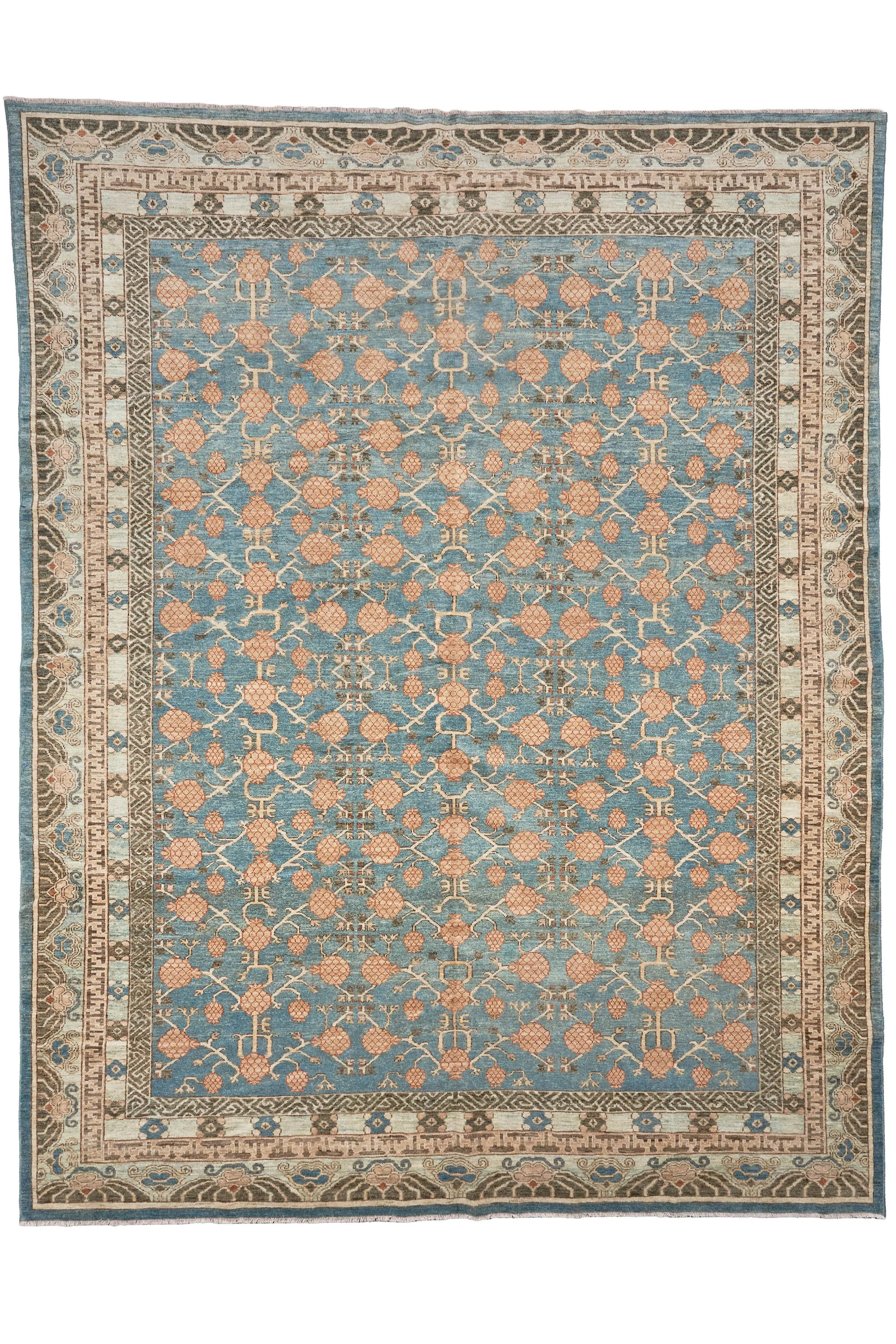 Revival Sultanabad Wool Carpet, Iran 4.08 x 3.23 m  •  $26,800  •  ID: 1310