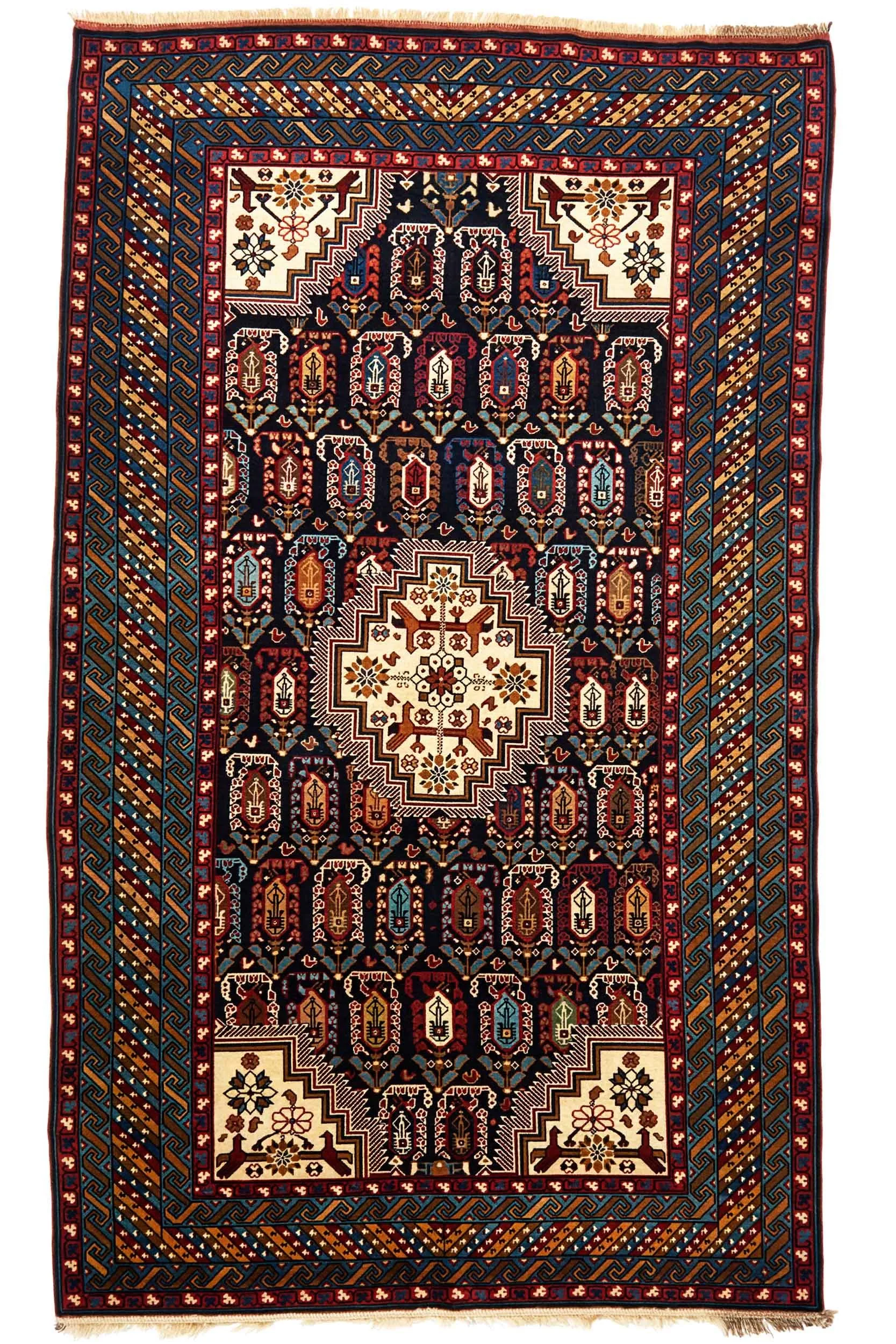 Khila Shirvan, Caucasian 
2.54 x 1.52 m  •  $8,800  •  ID: AR5972