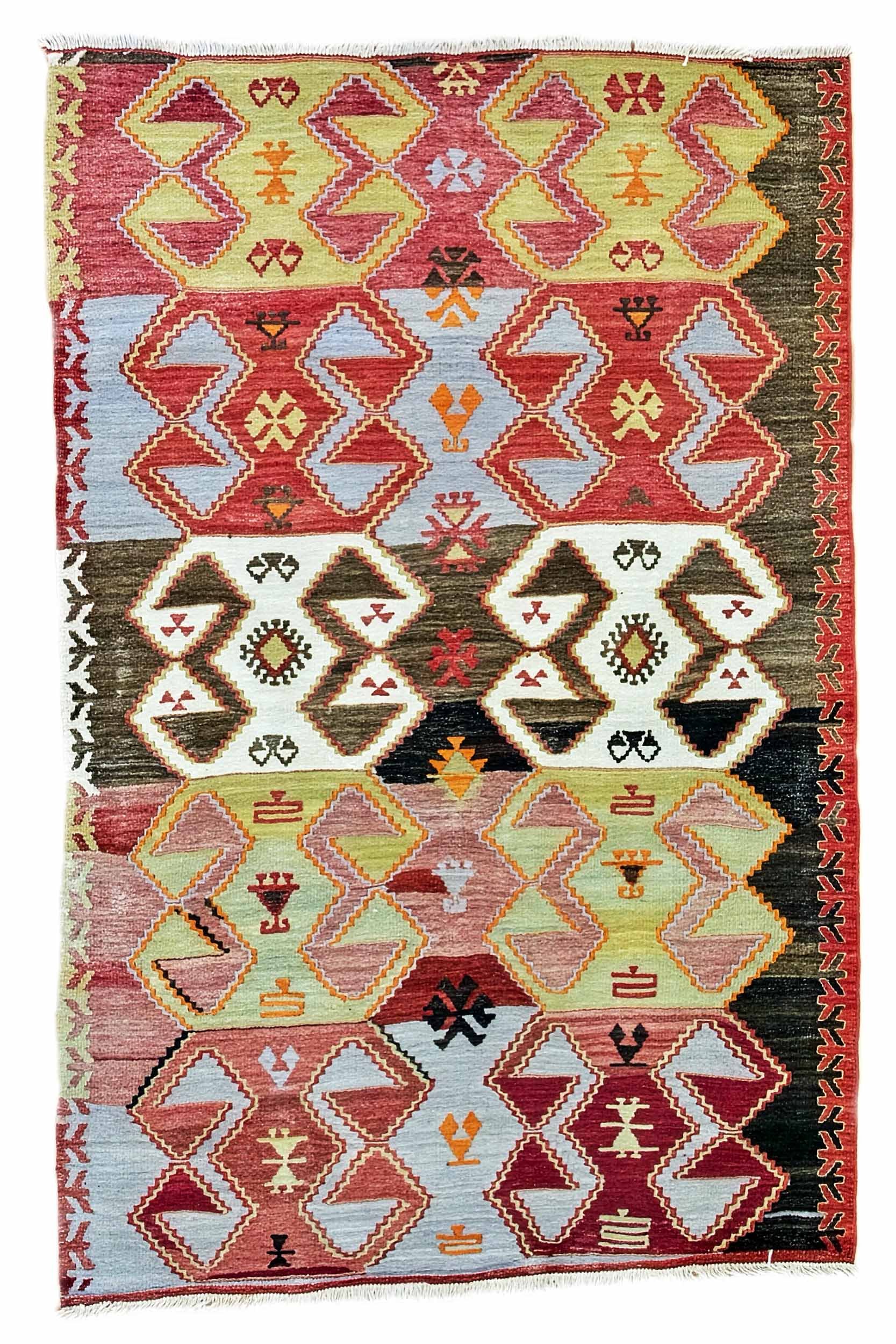 Turkish Kilim 1.74 x 1.11 m  •  $950  •  ID:KIL101