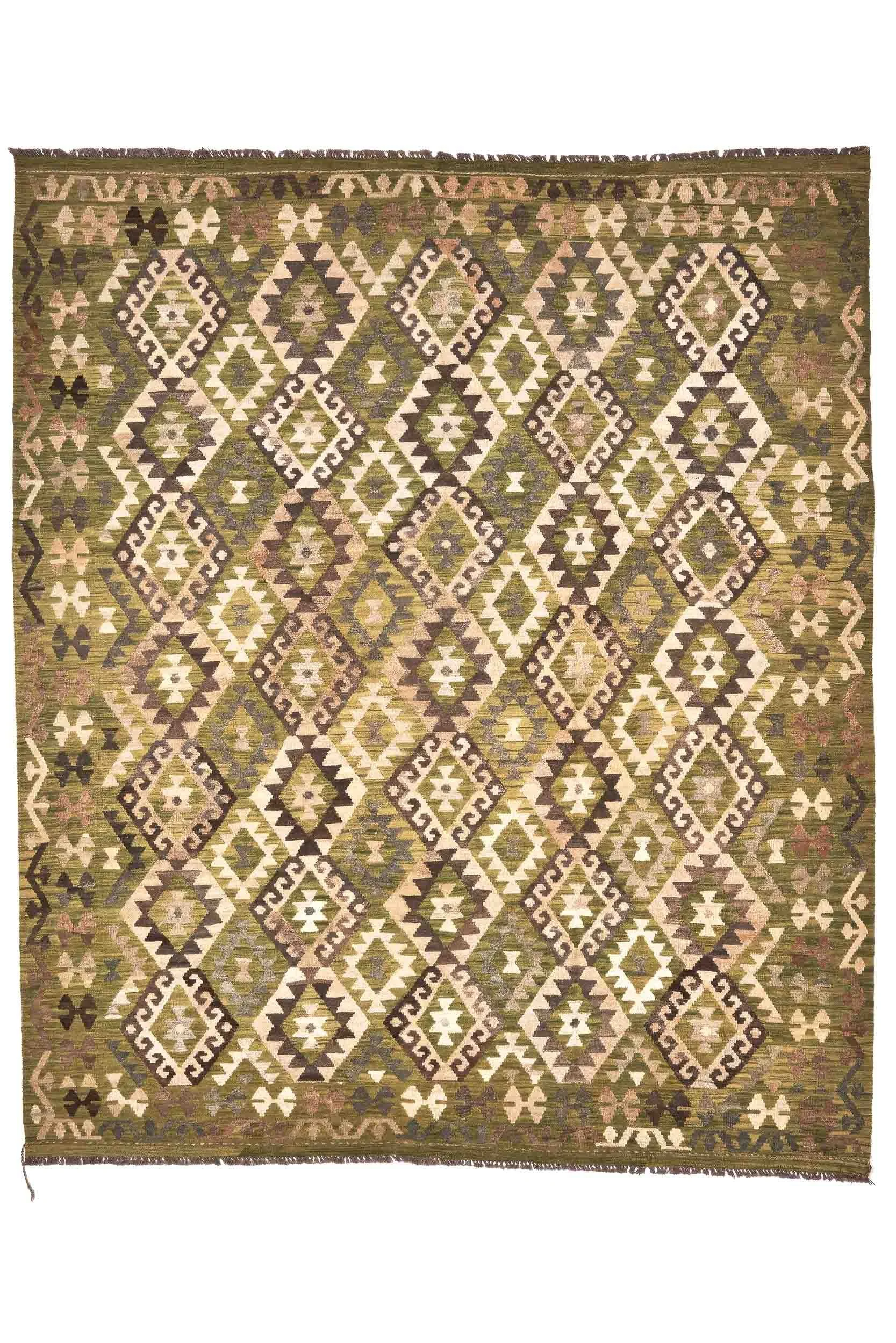 Kaudani Kelim, Afghanistan 
2.91 x 2.50 m • $1,800 • ID: COR960