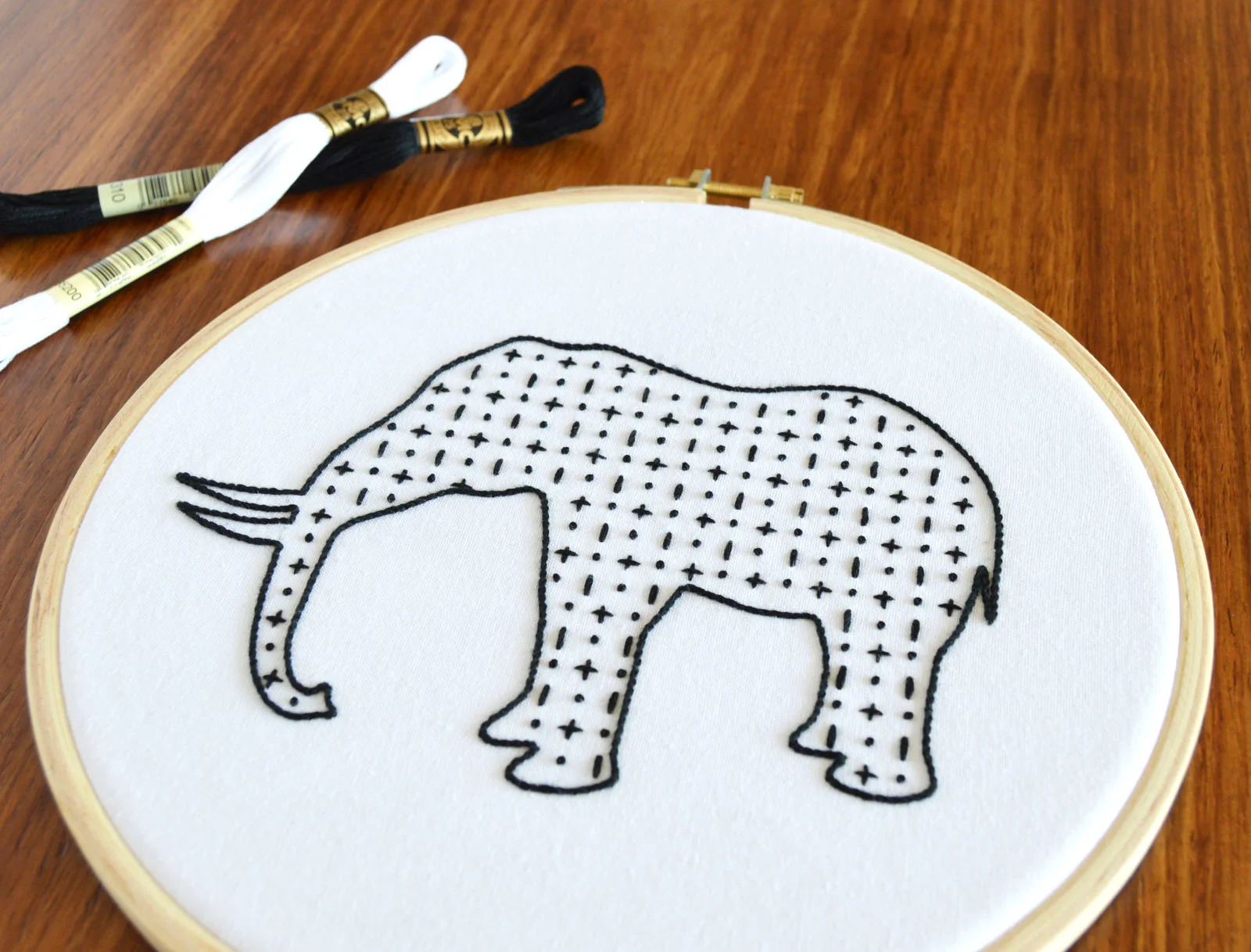 B+WElephant_KellyFletcher.jpg