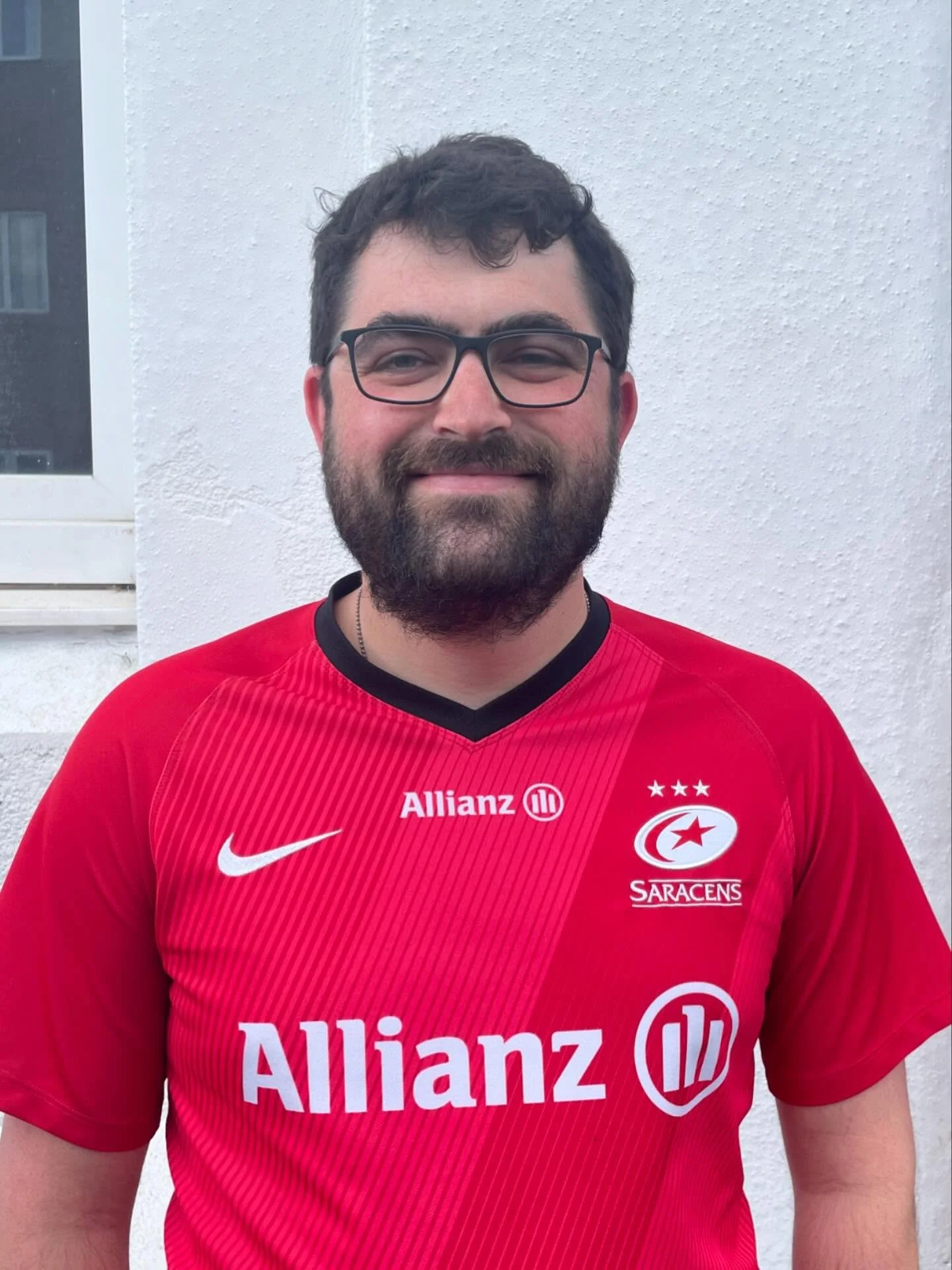 MEET THE TEAM: Mark - Relational schools worker!

I enjoy playing Mario Cart with my kids, my favourite colour is green and I prefer dogs over cats!