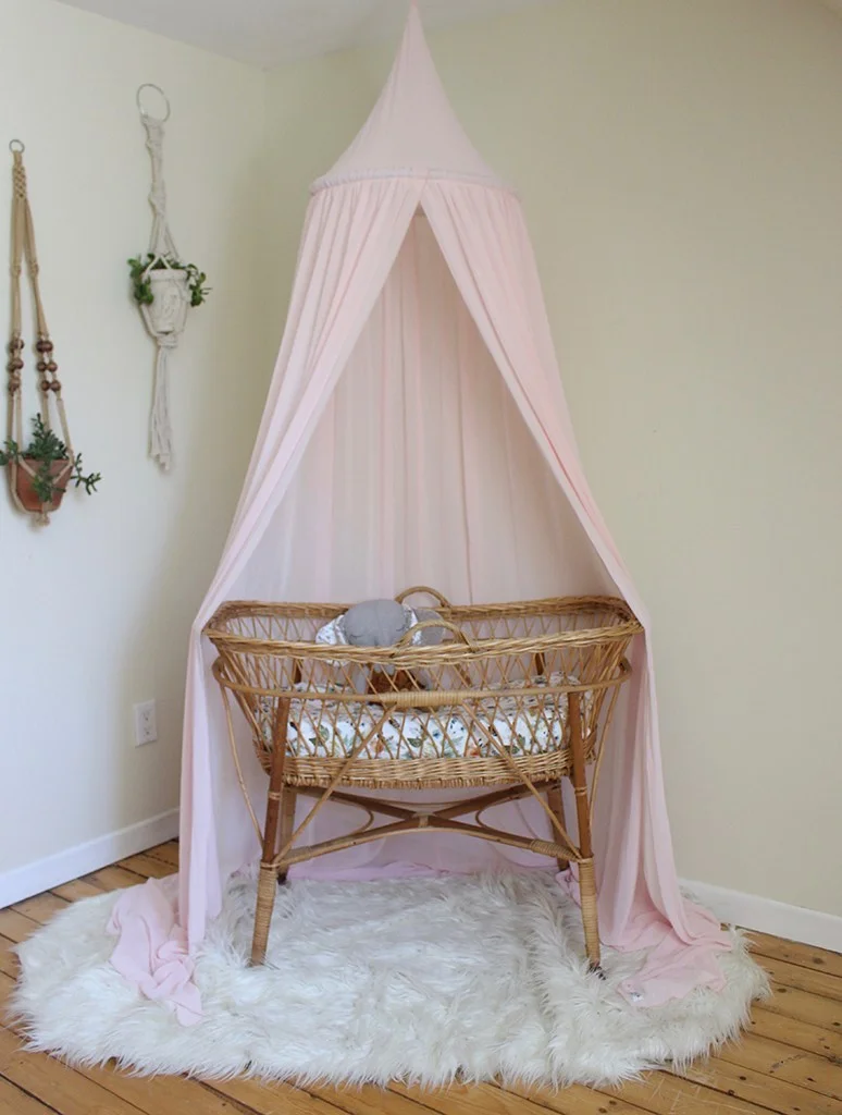 Light_Pink_2_web.jpg