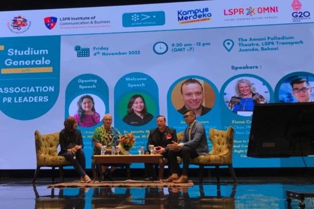 STUDIUM GENERALE with Association PR Leaders invites Global Alliance directors to speak to students in LSPR Jakarta, Indonesia