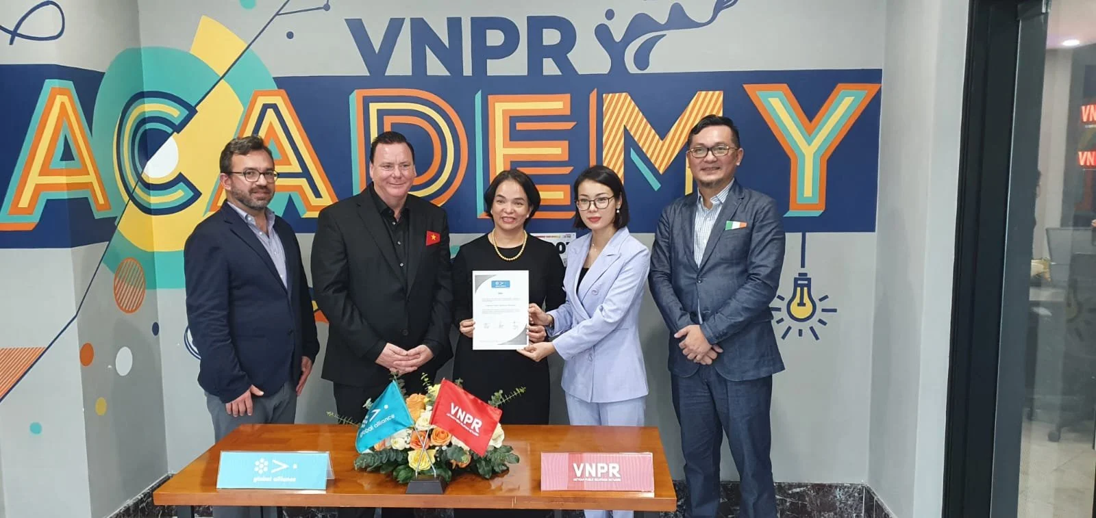 Vietnamese Public Relations Network VNPR hosts Global Alliance in Vietnam 