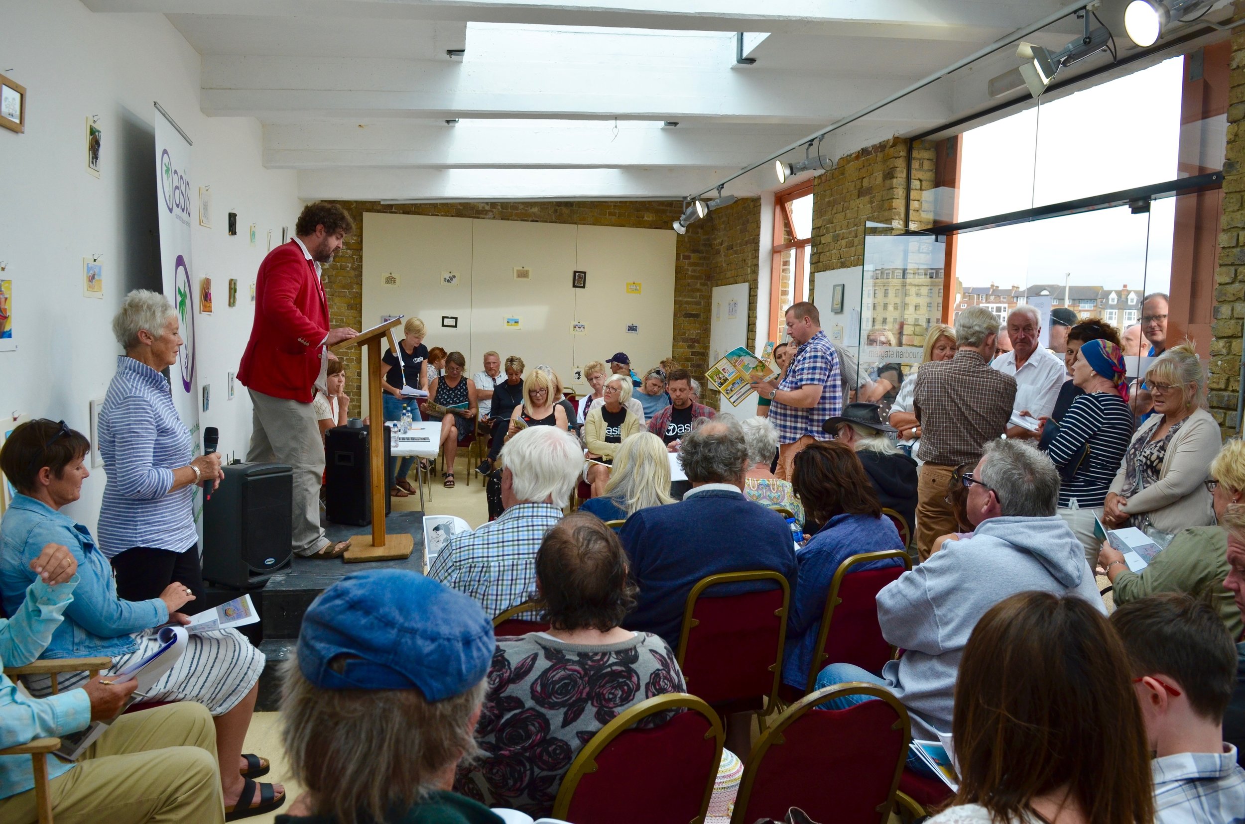 Oasis Postcard Auction 2016