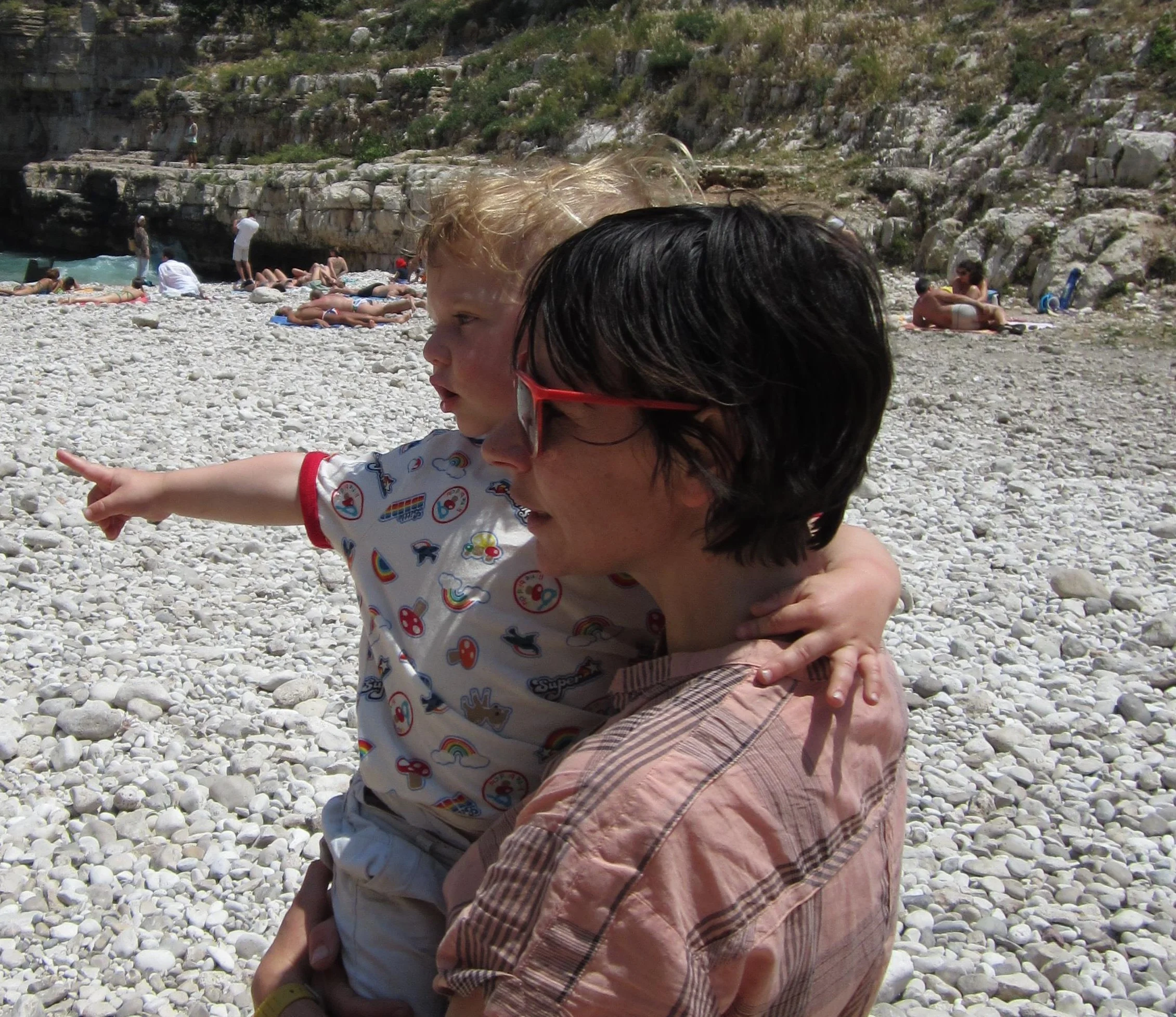 It’s National Volunteers Week so Oasis Ambassador Rachel Bell shares why it’s worth it