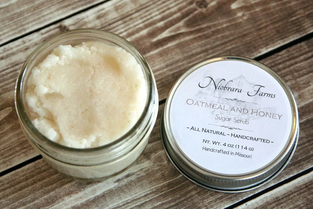 All_Natural_Oatmeal_and_Honey_Sugar_Scrub_1__58303.1424369768.1280.1280.jpg