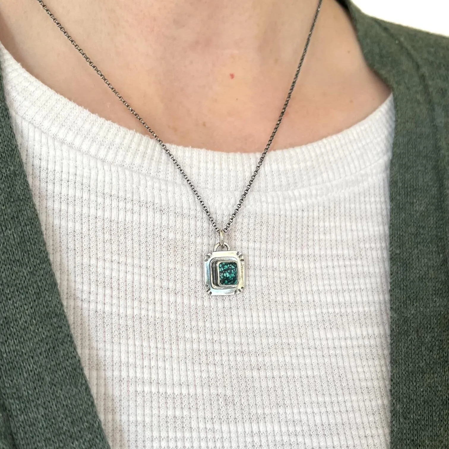 SilverTurquoiseNecklace2C.jpg