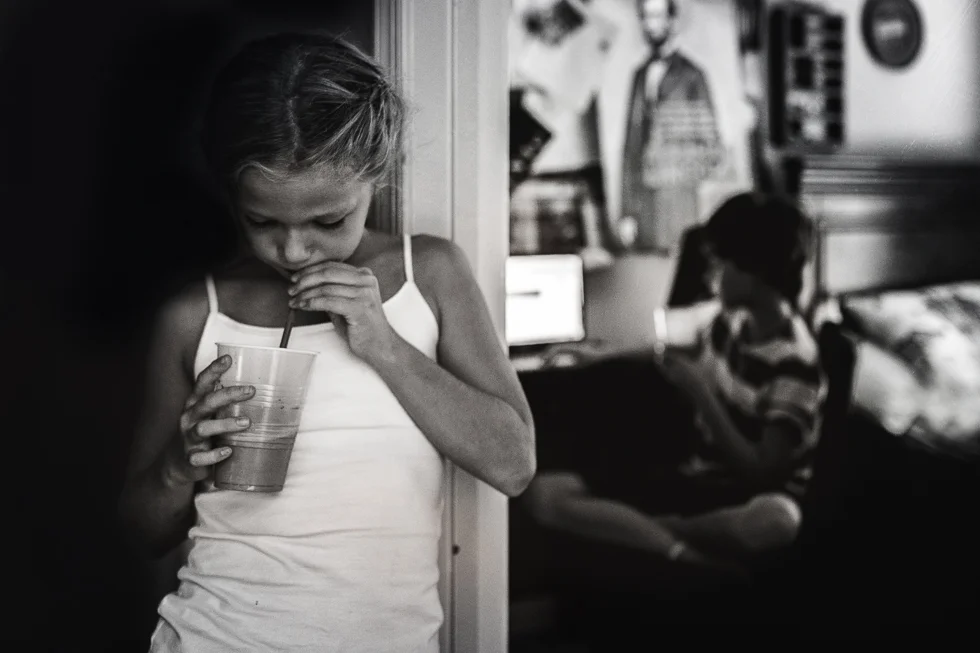 kids eating milkshakes