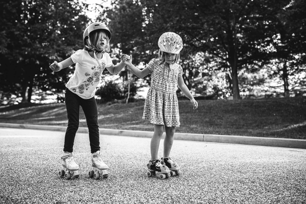 roller skating girls