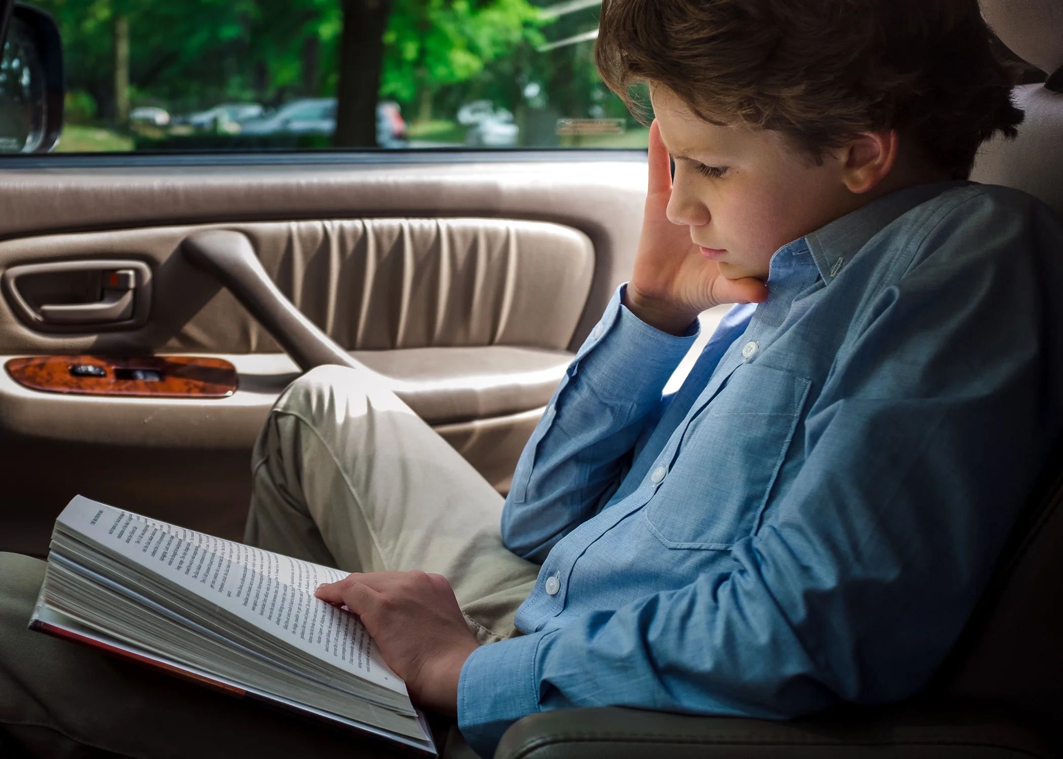 rebeccawyatt.s.reading.in.front.seat-1.jpg