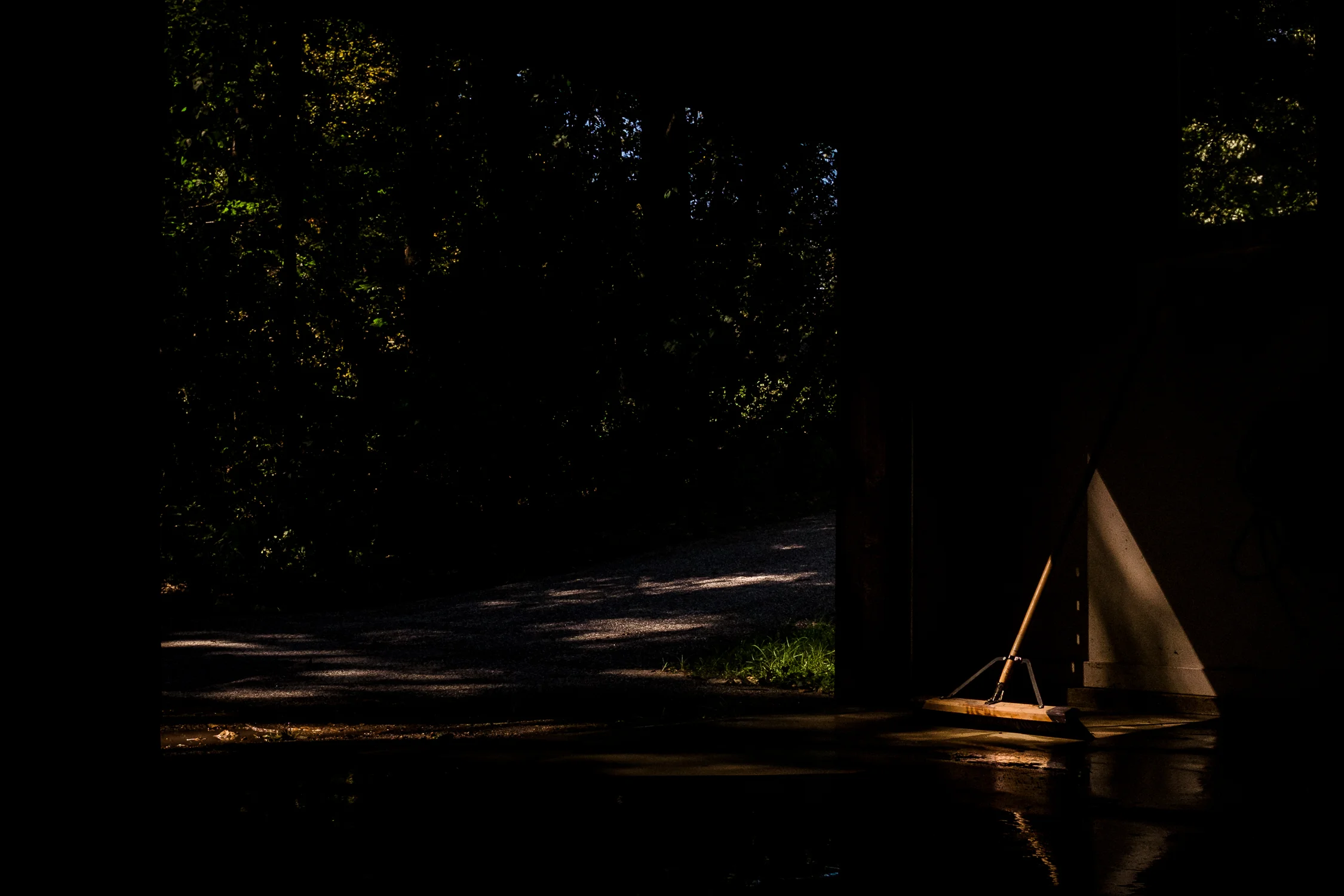 garage light -1.jpg