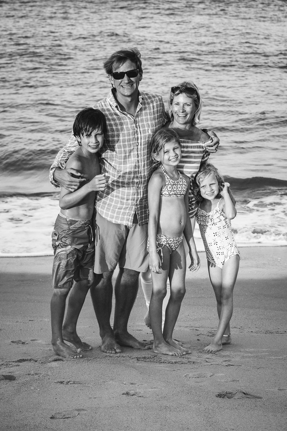 family_of_five_beach_blog_fields (13 of 38).jpg